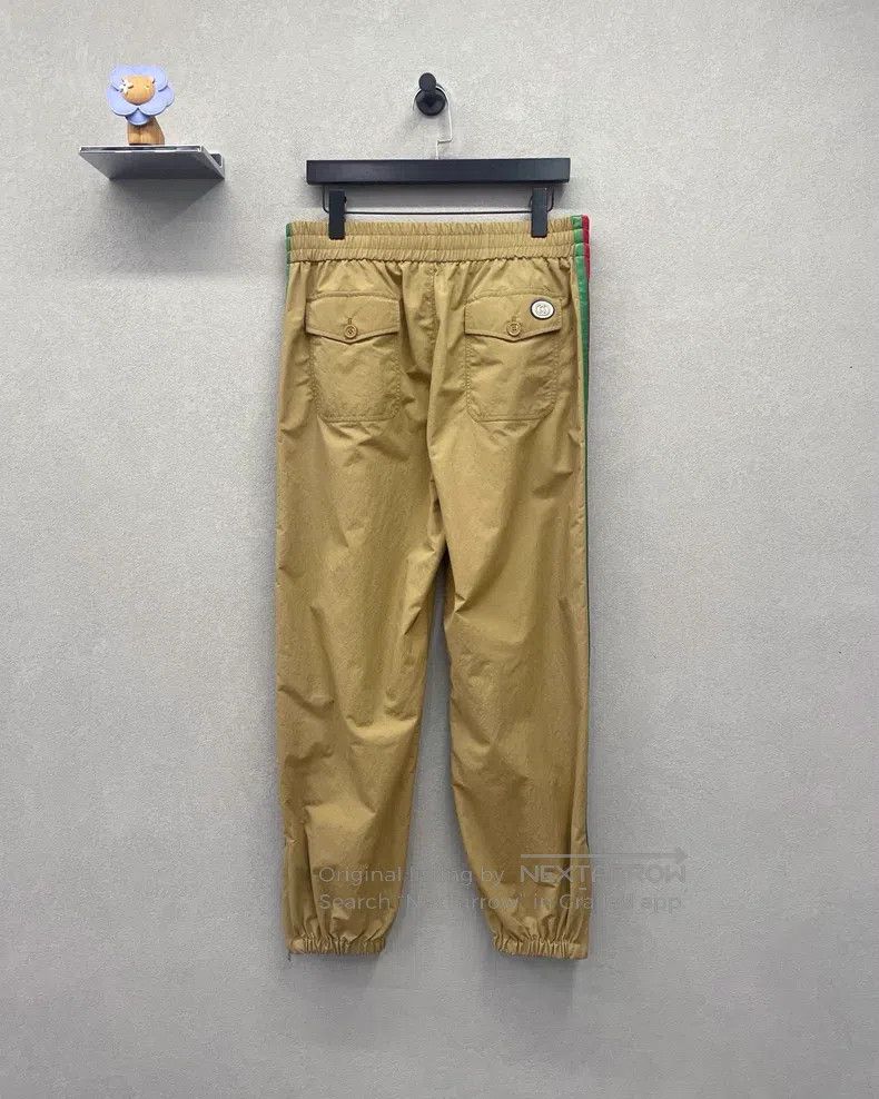 Gucci Gucci Side striped elastic waist tie sports trousers Size US 32 / EU 48 - 2 Thumbnail