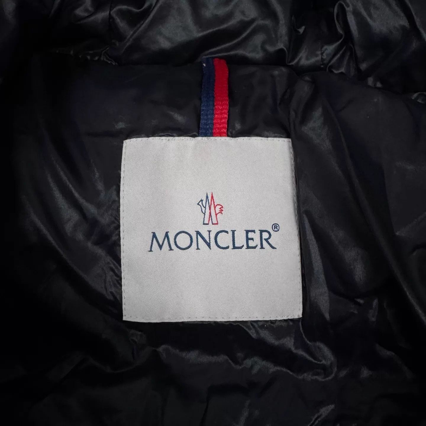 Moncler Moncler Chanbom Logo Armband A-line Hooded Jacket 1 99 New Size US S / EU 44-46 / 1 - 5 Thumbnail
