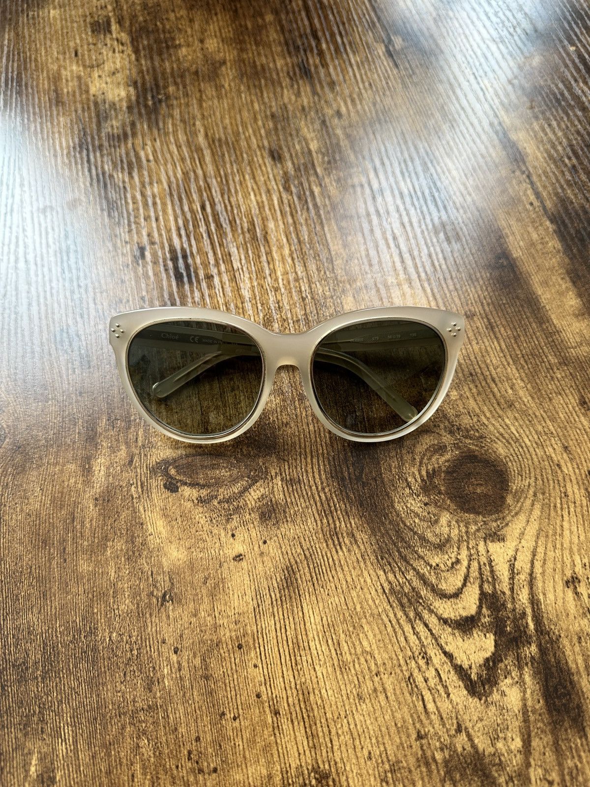 Chloe Chloe CE590S Elegant Beige Cat-Eye Sunglasses Size ONE SIZE - 1 Thumbnail