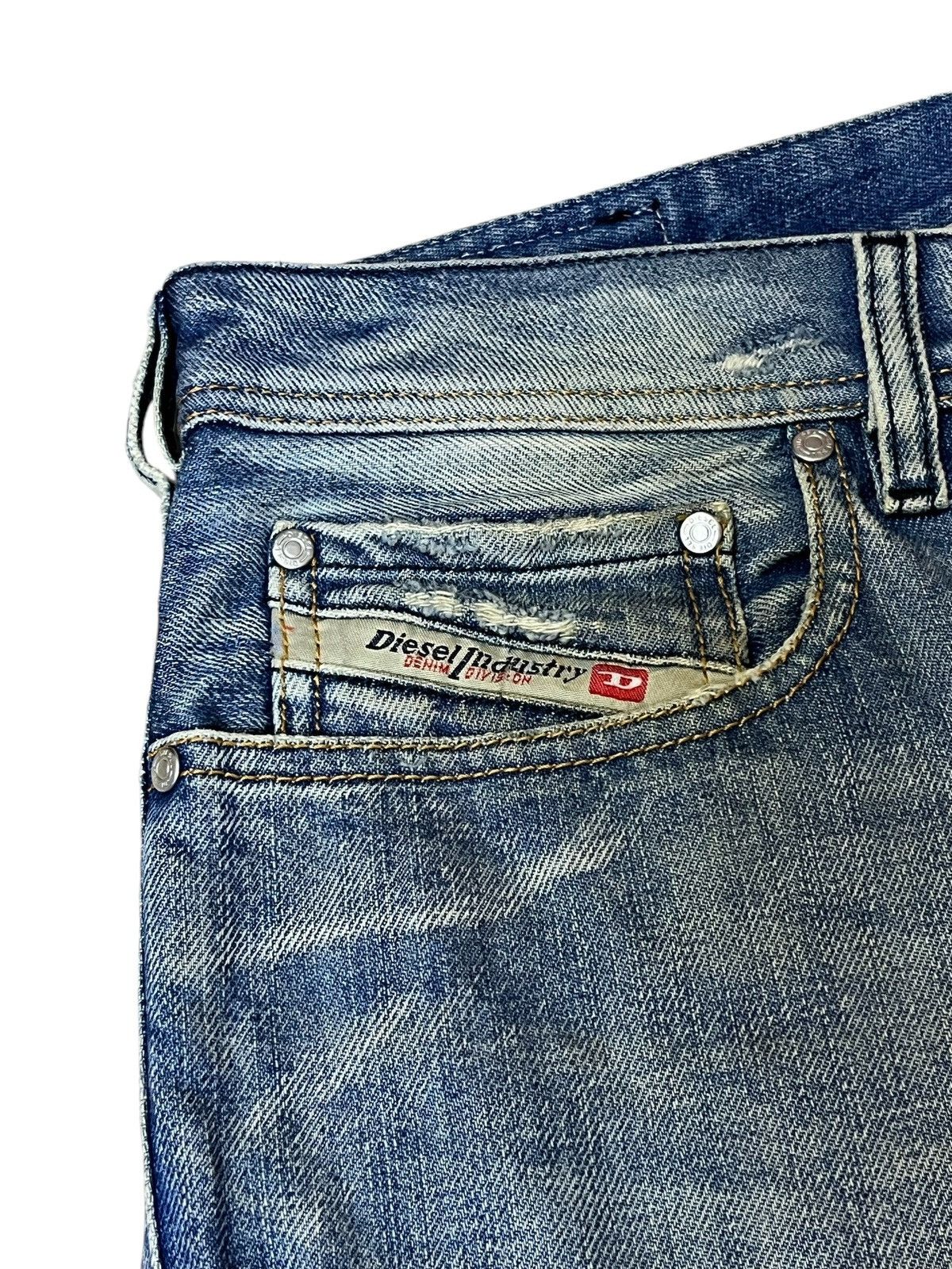 Diesel SICK🔥DIESEL LTD ZATINY MUD DISTRESSED MADE IN ITALY JEANS Size US 35 - 9 Thumbnail