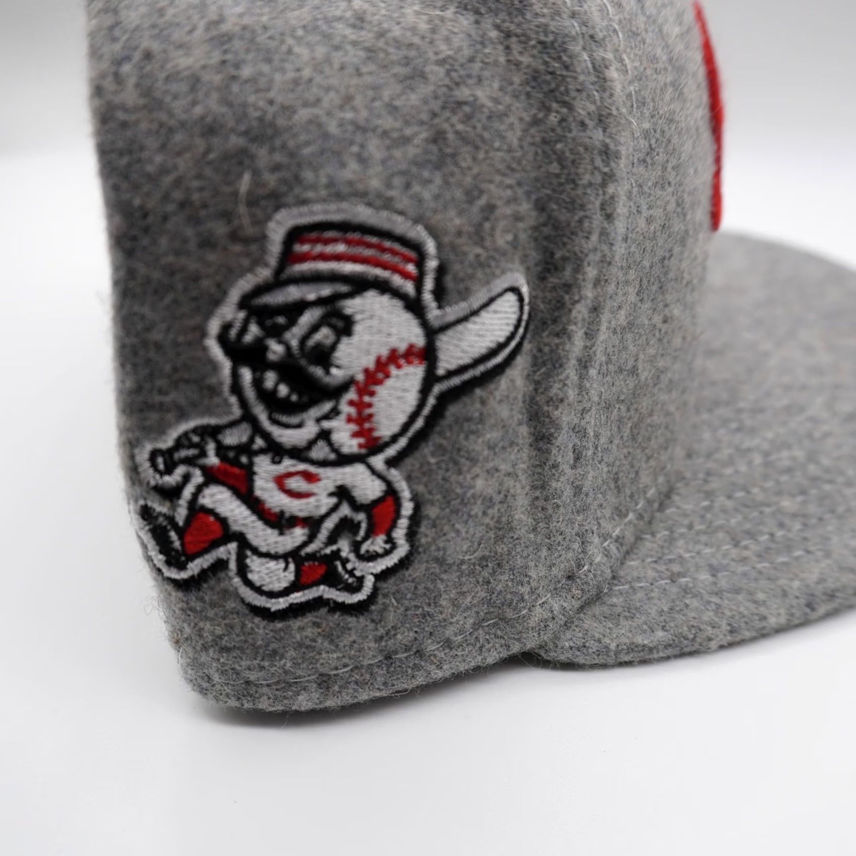 New Era New Era Cincinnati Reds Fitted Baseball Cap Mens 7 1/4 Gray Wool Script Mr Redlegs Patch Size ONE SIZE - 3 Thumbnail