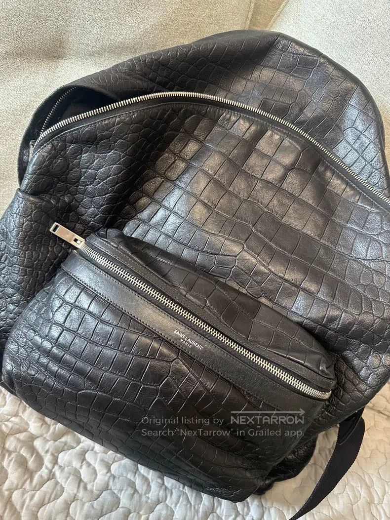 Saint Laurent Paris Saint Laurent Paris Personal Use Bag with烫印 Logo Crocodile Size ONE SIZE - 1 Thumbnail