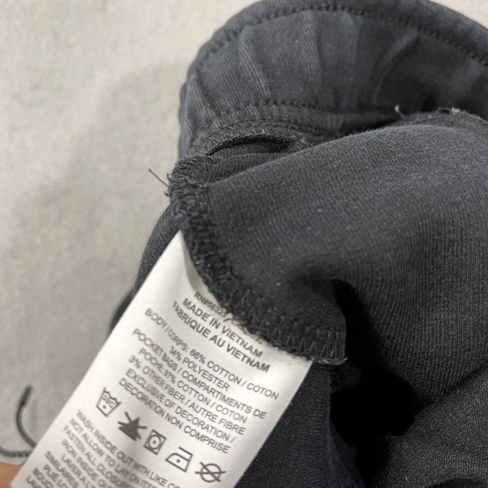 Nike Nike Tech Fleece Joggers Mens Small Black Sweatpants Logo Drawstring NSW Casual Size US 29 - 4 Thumbnail