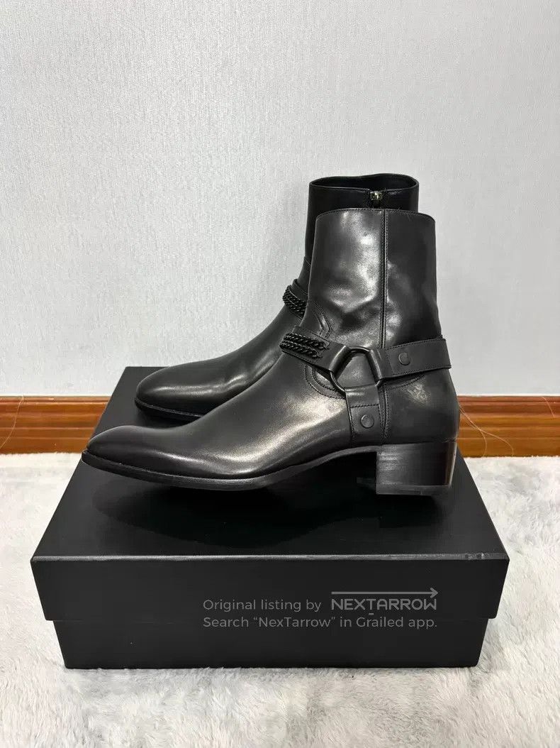 Saint Laurent Paris Saint Laurent Paris Black Chain Chelsea Boots i Size US 11 / EU 44 - 1 Thumbnail