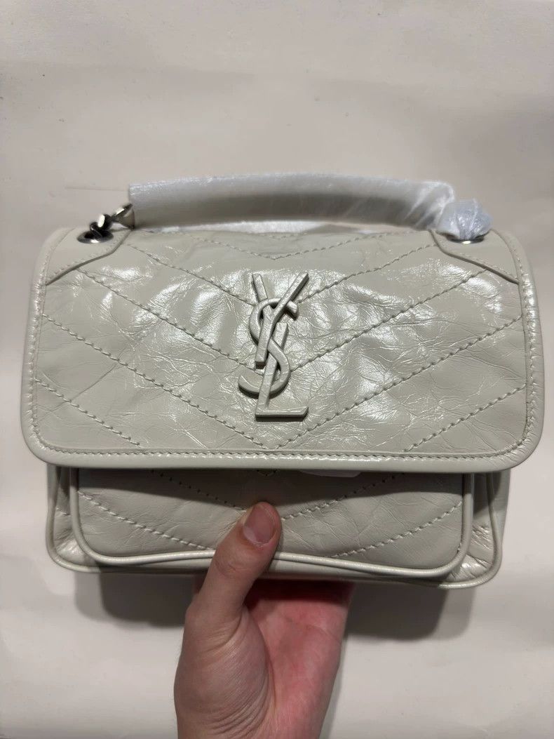 Saint Laurent Paris Saint Laurent Paris Oil wax skin pleated small Niki bag 250 Size ONE SIZE - 2 Thumbnail