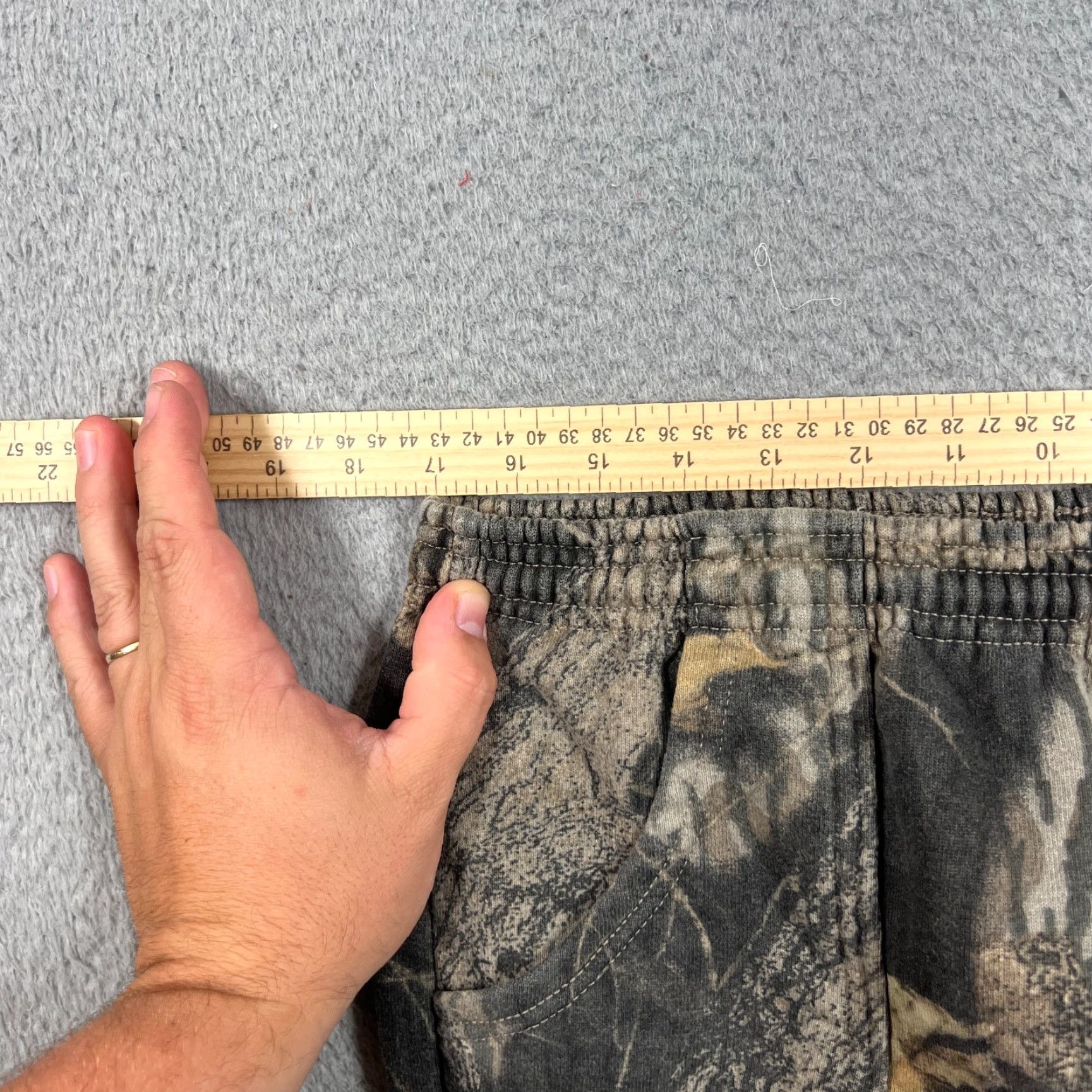 Jerzees Vintage Jerzees Mossy Oak Sweatpants Mens 2XL Camo Cargo Outdoors Grunge Jerzees Outdoors Milti? Size US 39 - 5 Thumbnail