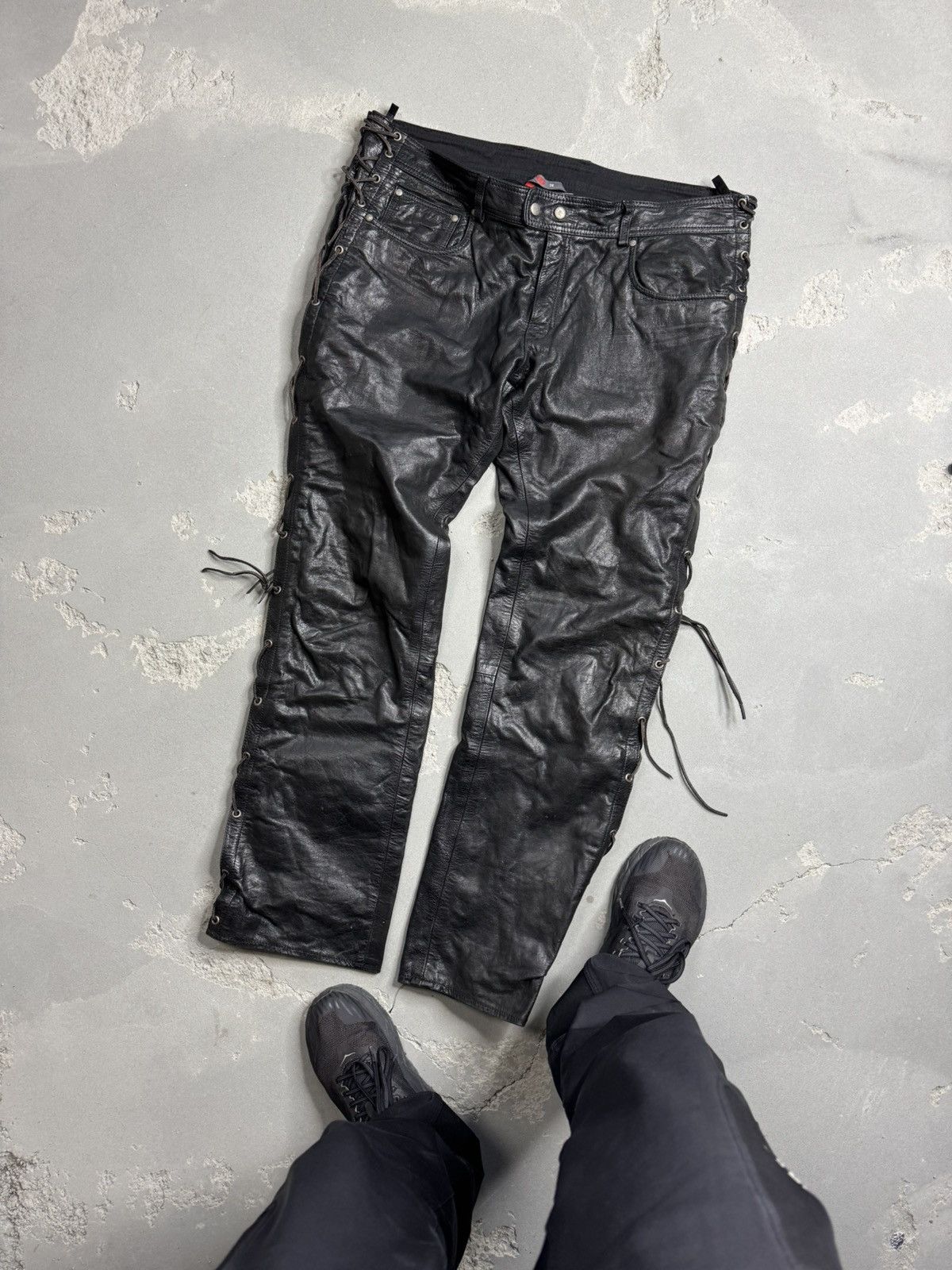 Japanese Brand Vintage Leather Pants Japan Hype Travis Scott Y2K Style Size US 38 / EU 54 - 1 Thumbnail