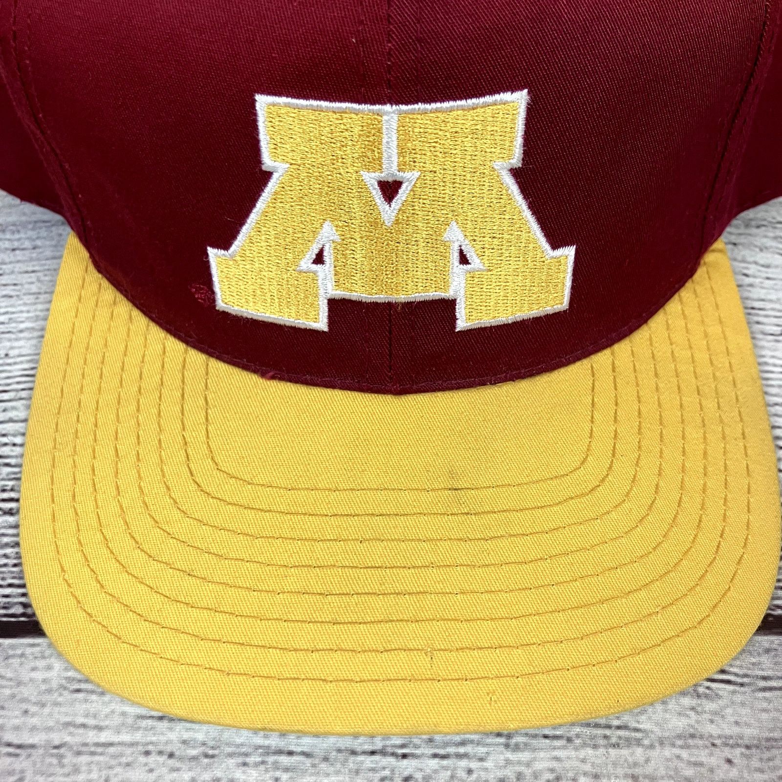 NCAA × Vintage Vintage 1990s Minnesota Gophers NCAA College Snapback Hat Size ONE SIZE - 2 Thumbnail