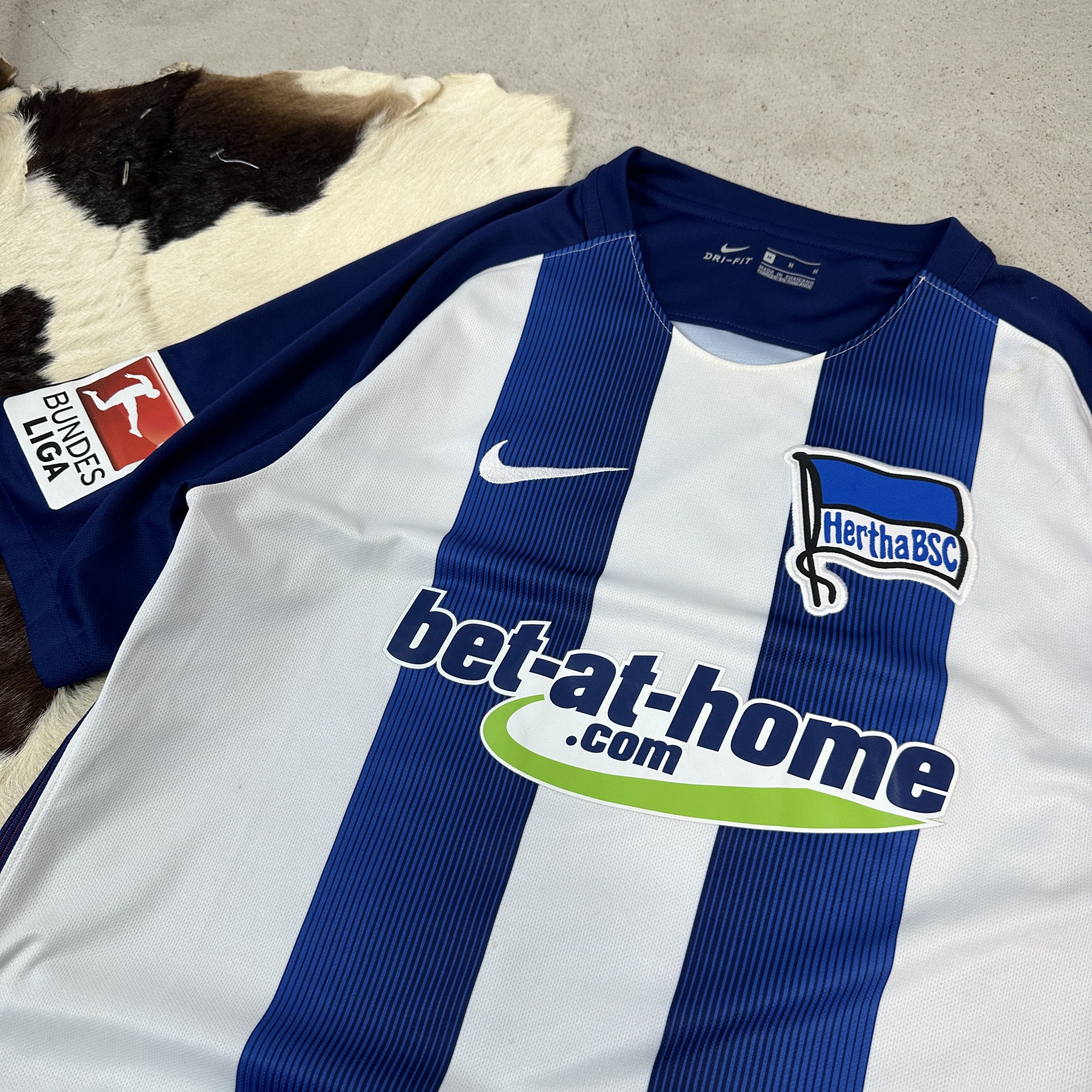 Nike × Vintage Jersey Nike Hertha BSC 17/18 Home Size US M / EU 48-50 / 2 - 2 Thumbnail