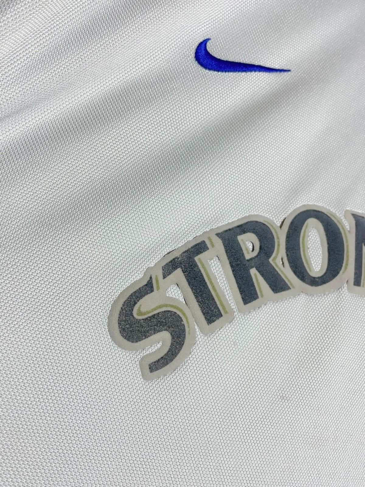 Nike × Vintage Leeds United Nike 2000/02 Home Vintage Football Shirt Size US XL / EU 56 / 4 - 8 Thumbnail