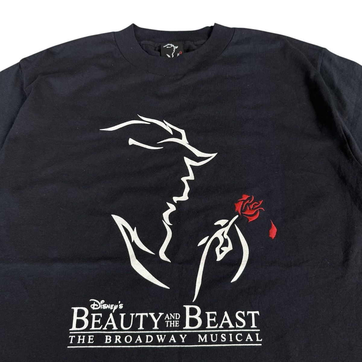 Beauty Beast × Disney × Vintage Vintage Disney Beauty And The Beast Tshirt Size US M / EU 48-50 / 2 - 5 Thumbnail