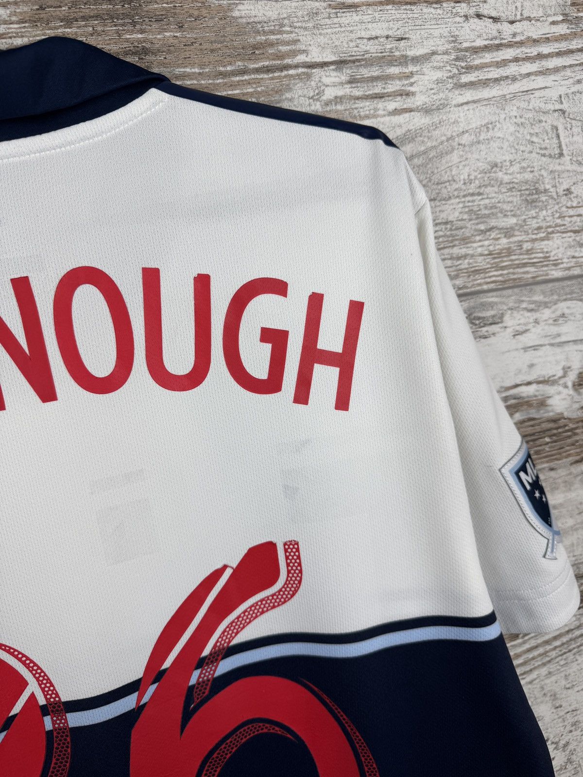Adidas Mens Vintage Vancouver Whitecaps FC Mc Donough T-Shirt tee Size US M / EU 48-50 / 2 - 16 Thumbnail