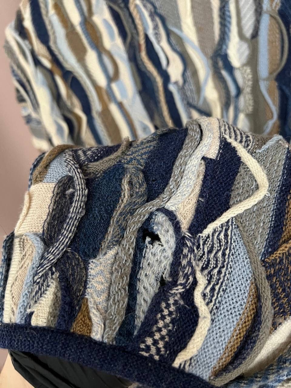 Coogi Limnos 3D Knit Coogi Style Cardigan Sweater Men M Wool Size US M / EU 48-50 / 2 - 16 Thumbnail
