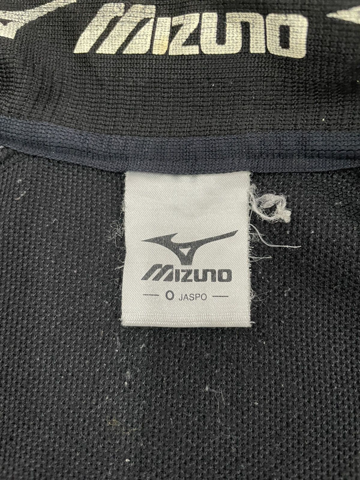 Mizuno Vintage Mizuno Jacket With Nice Side Tape Size US L / EU 52-54 / 3 - 13 Thumbnail