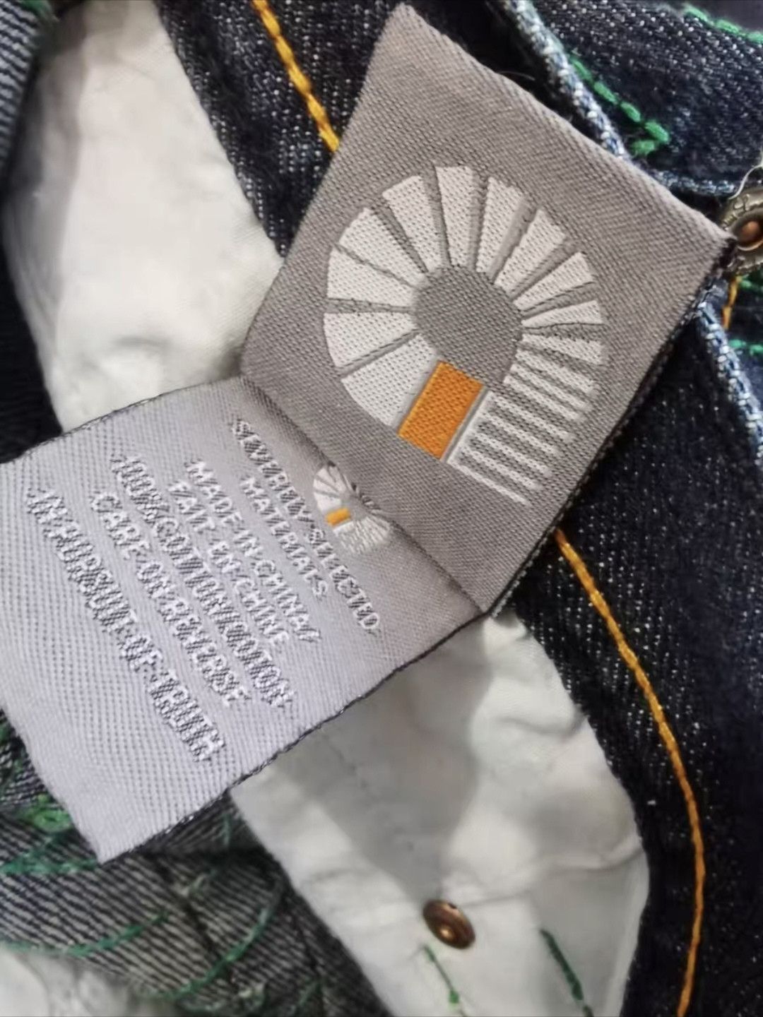 Akademiks Akademilks hip-hop tribal style baggy jeans Size US 36 / EU 52 - 4 Thumbnail