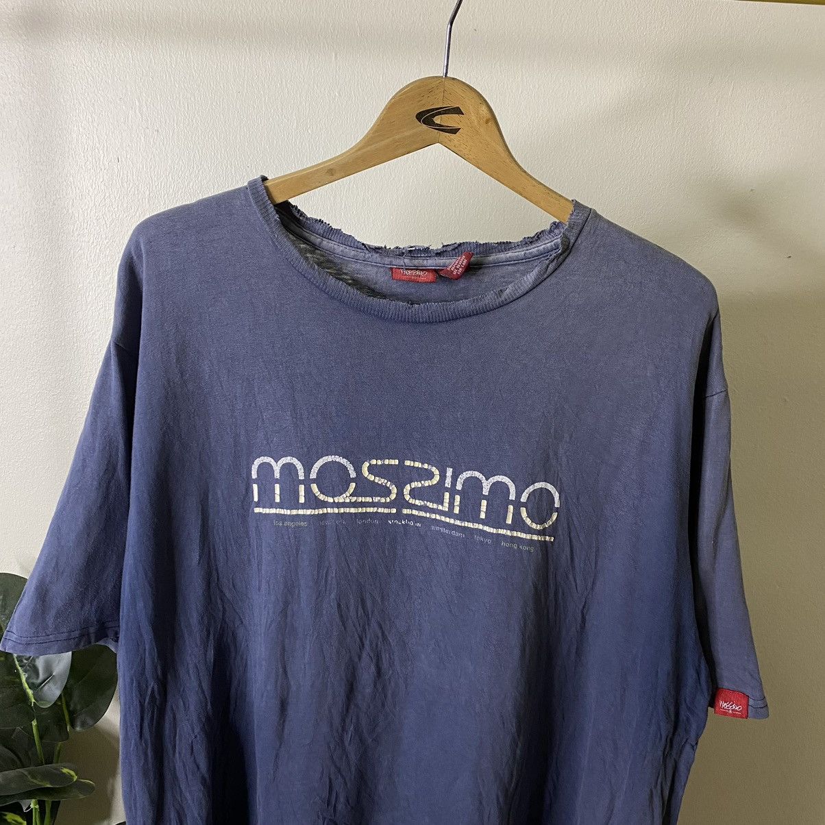 Mossimo Vintage 2000s Mossimo Distressed Faded T Shirt Size US XL / EU 56 / 4 - 2 Thumbnail