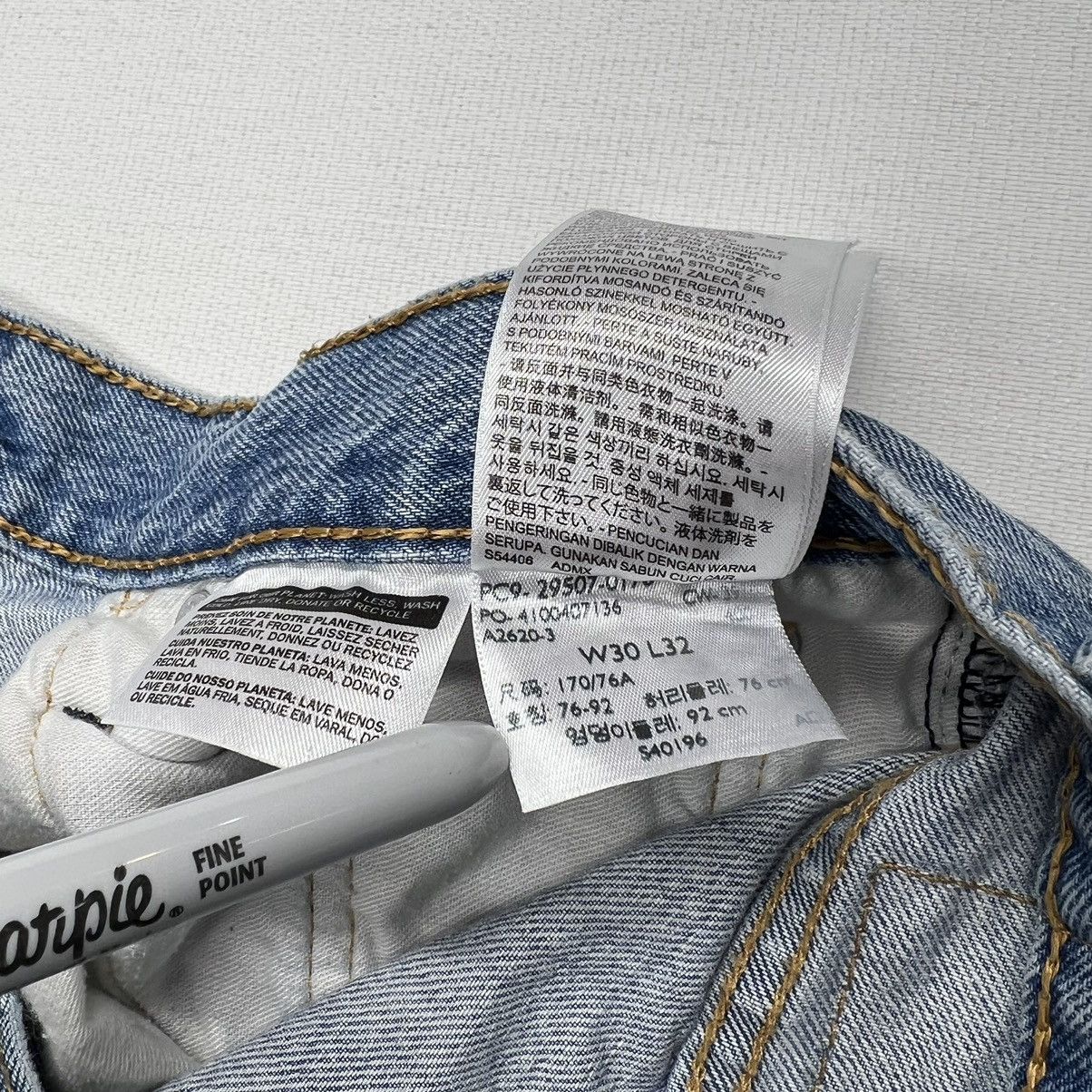 Levi's Levis Jeans Blue 502 Regular Taper Denim Washed Faded Y2K Size US 30 / EU 46 - 12 Thumbnail