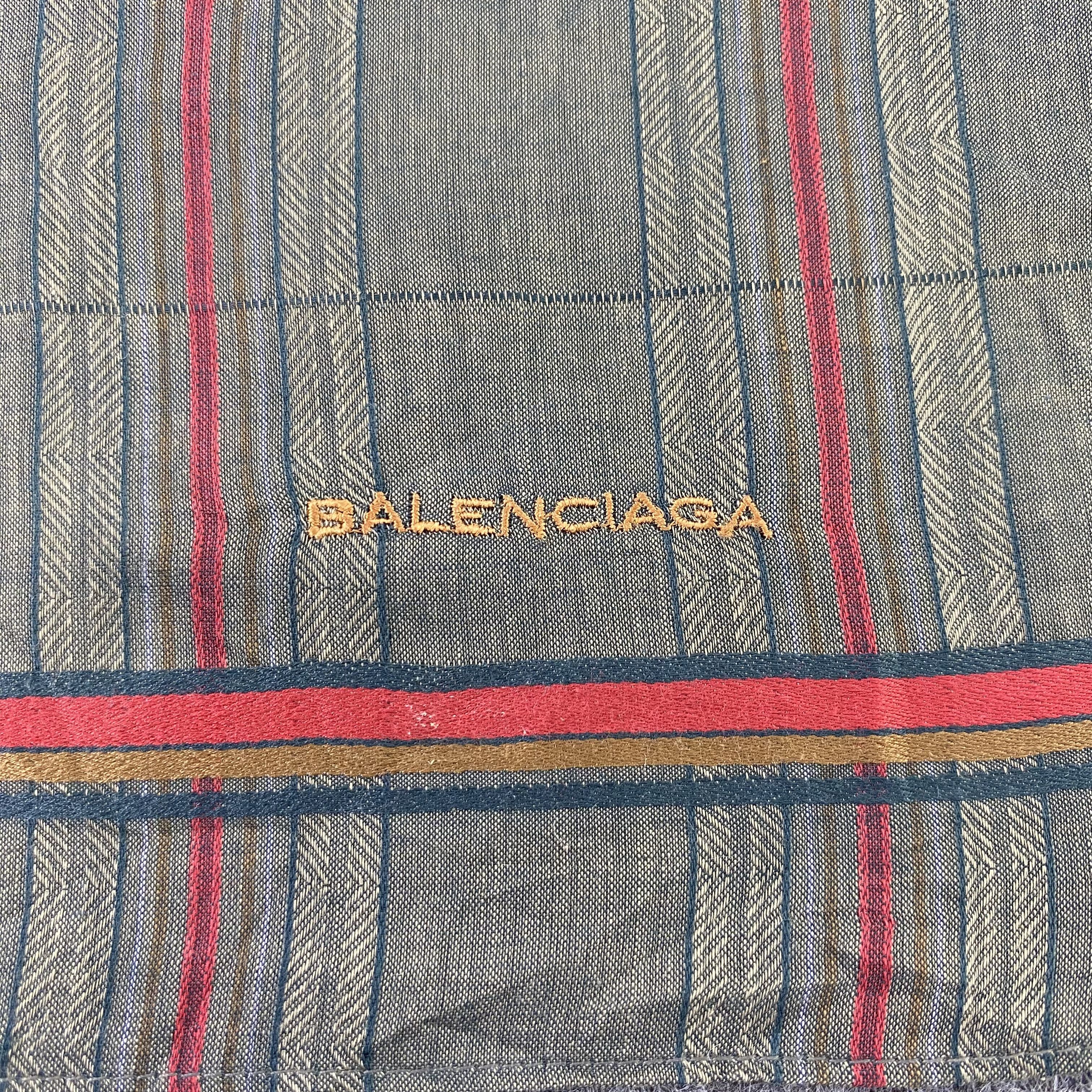 Designer Balenciaga Handkerchief / Bandana / Neckerchief-B1160 Size ONE SIZE - 5 Thumbnail