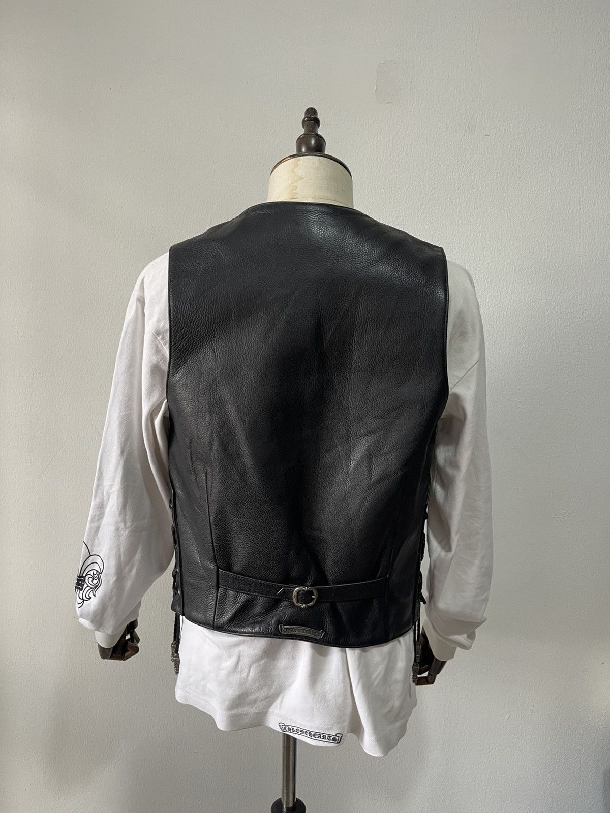 Chrome Hearts 1995 Iconic Chrome Hearts Six Button Leather Vest Size US M / EU 48-50 / 2 - 10 Thumbnail