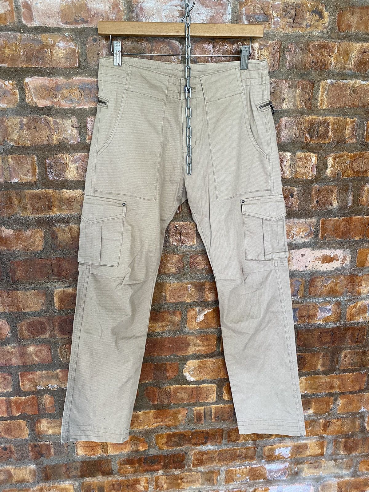 PPFM 2000s Boycott Japan Back Zipper like herringbone cargos Size US 29 - 9 Thumbnail