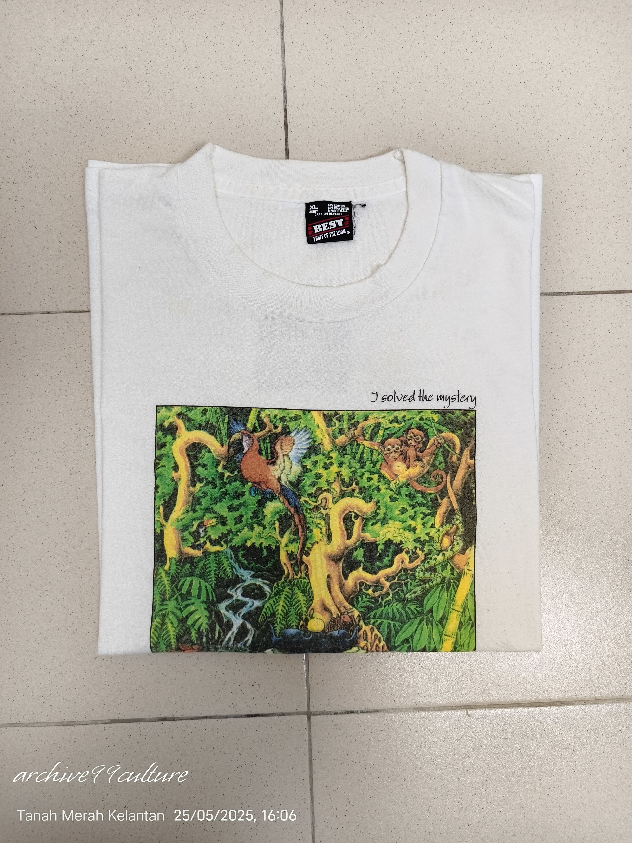 Zippo Vintage 1993 Zippo “I Solved the Mystery” Jungle Graphic T Size US XL / EU 56 / 4 - 11 Thumbnail