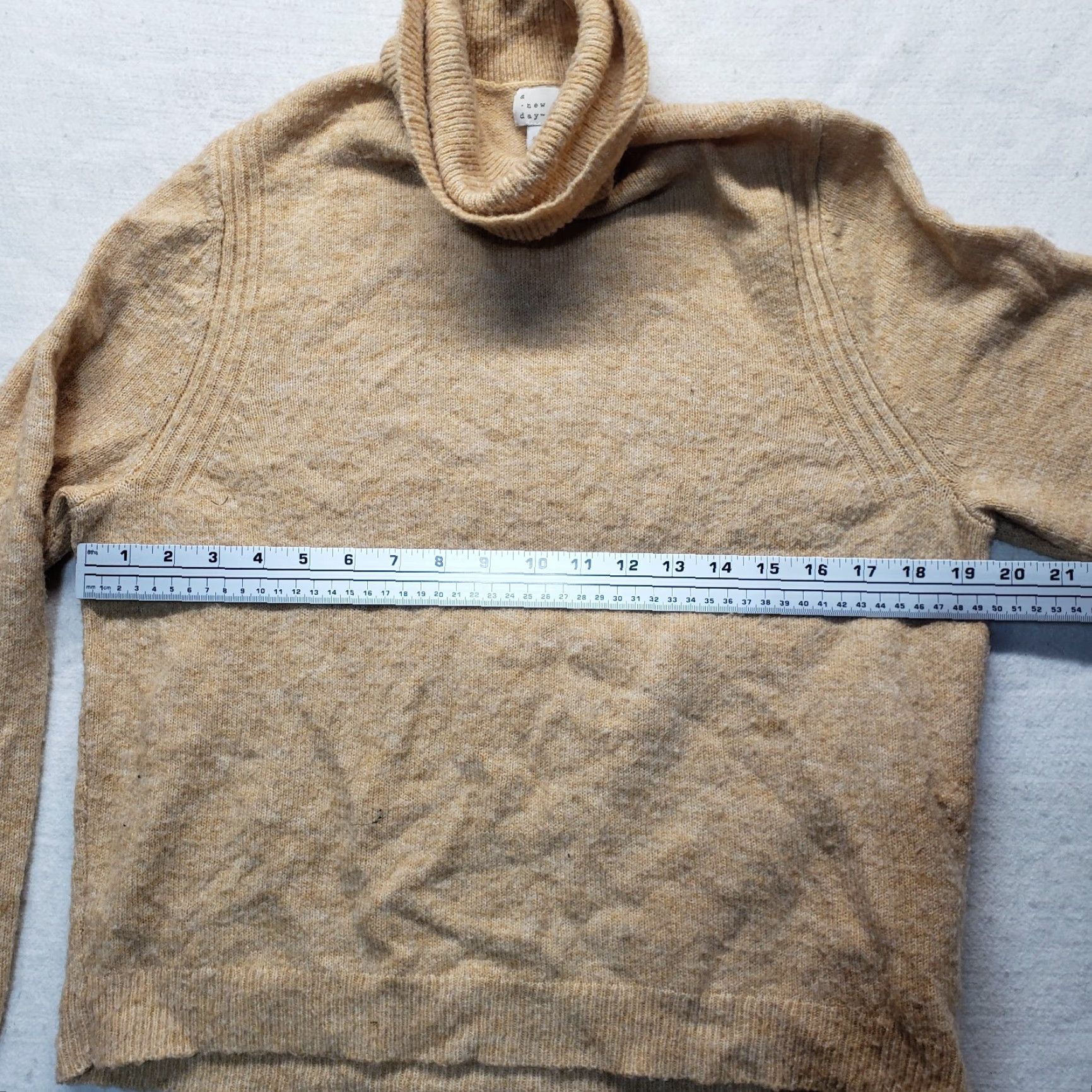 Vintage A New Day Sweater Shirt Adult Women Small Beige Tan A New Day Pullover Turtleneck Knit Casual Fall Winter Women Size S Beige Size S / US 4 / IT 40 - 3 Thumbnail