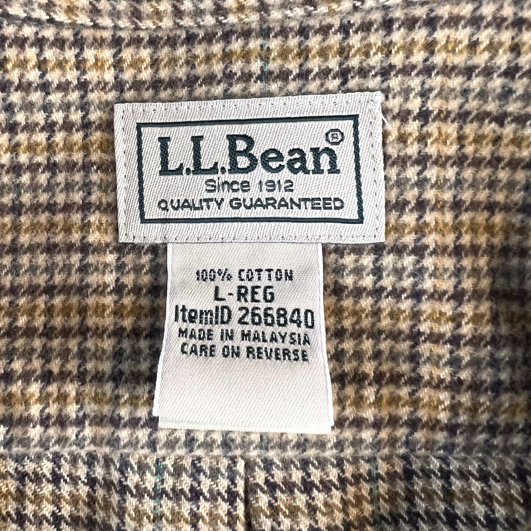 Vintage VINTAGE L.L. Bean Flannel Shirt Plaid Mens L Regular Beige Cotton Button-Up Long Sleeve Collared Pocketed Casual 90s 266840 Size US L / EU 52-54 / 3 - 3 Thumbnail