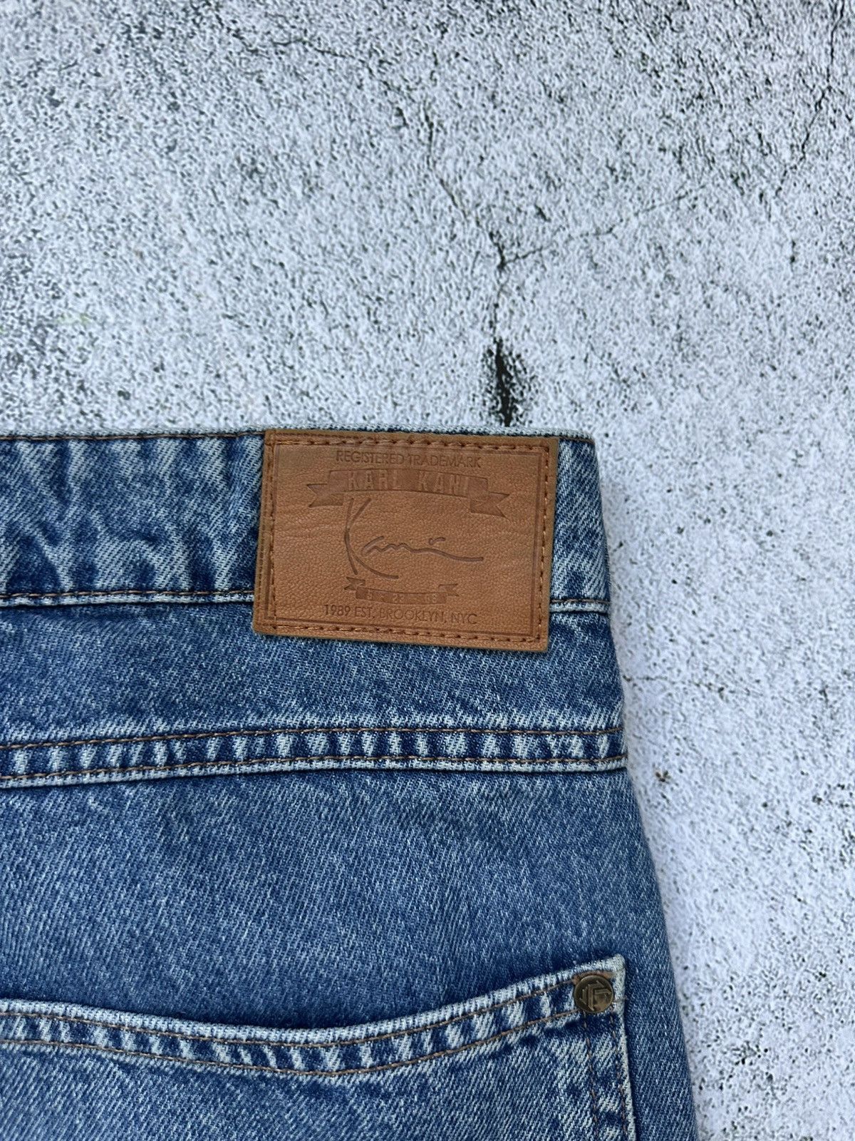 Karl Kani Karl Kani Baggy Denim Blue Jeans Big Logo Y2K Fit Size US 36 / EU 52 - 13 Thumbnail