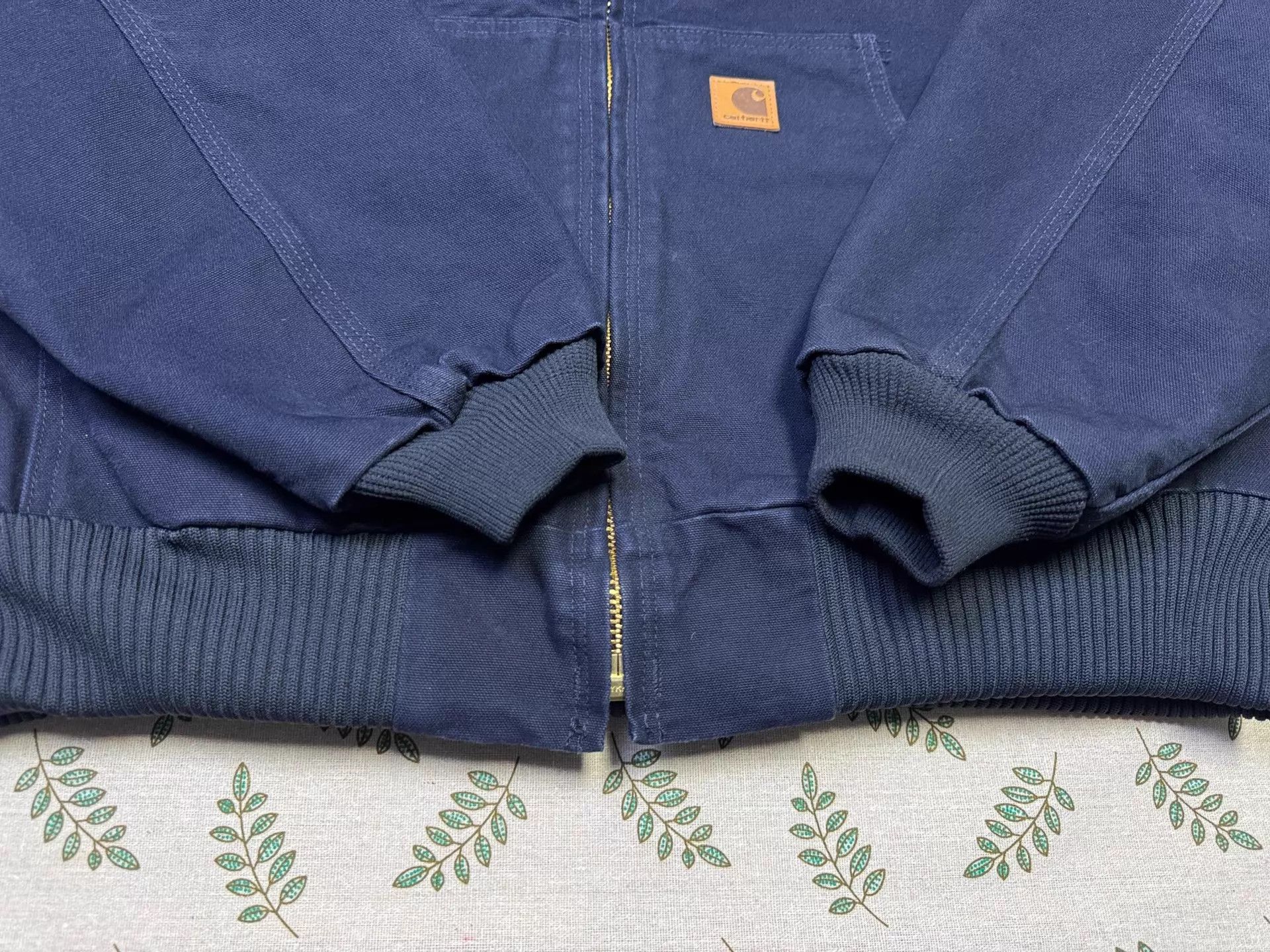 Carhartt Carhartt J130 Vintage Hooded Work Jacket M.Blue L Size US L / EU 52-54 / 3 - 3 Thumbnail