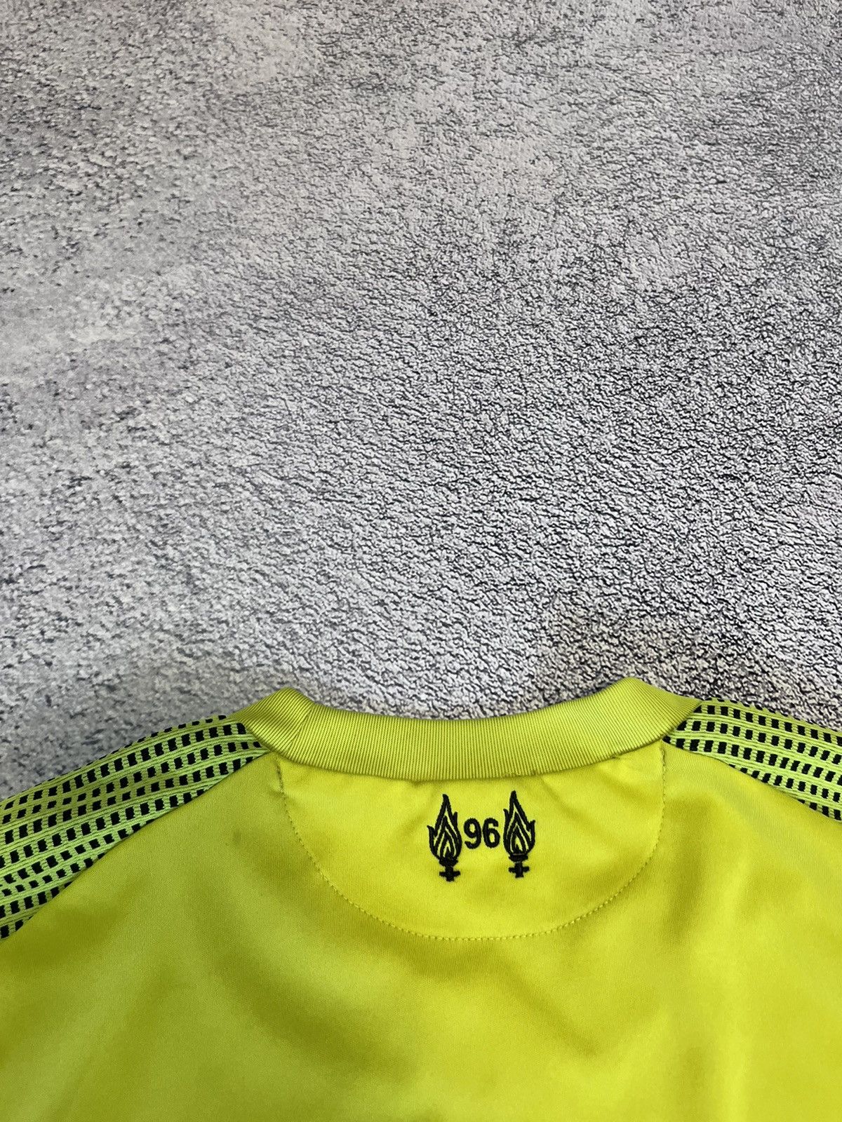 New Balance New Balance FC Liverpool Jersey Long Sleeve Soccer Football Size US M / EU 48-50 / 2 - 24 Thumbnail