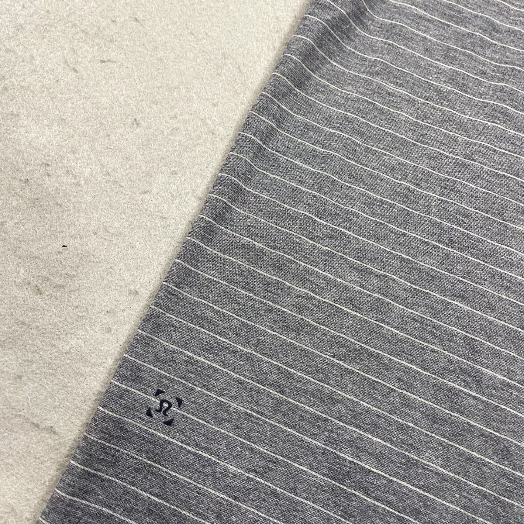 Lululemon Lululemon Polo Shirt Mens Small Striped Gray Heather Evolution Short Sleeve Golf Size US S / EU 44-46 / 1 - 6 Thumbnail