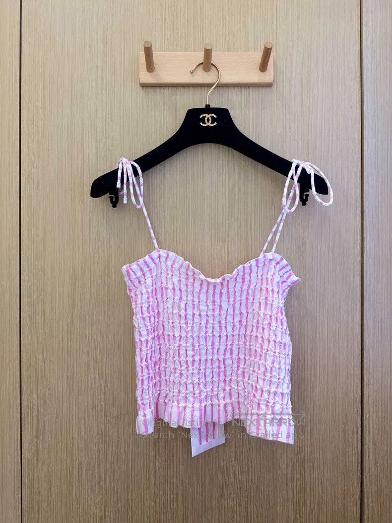 Chanel Chanel Pink outerwear straps Size XXS / US 00 / IT 34 - 1 Thumbnail