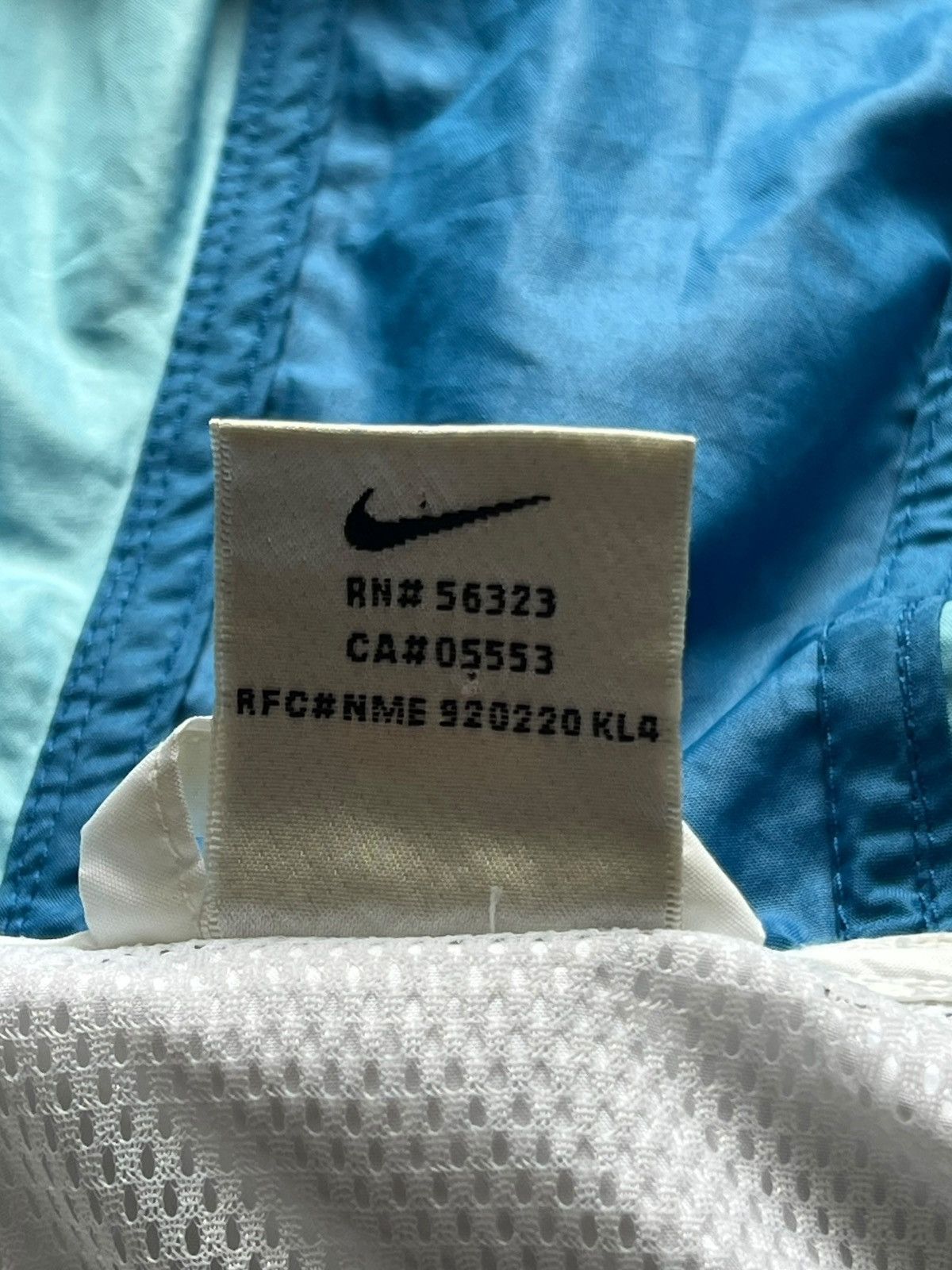 Nike × Vintage OOs Nike Vintage Jacket Nylon Swoosh Hooded Drill Size US M / EU 48-50 / 2 - 8 Thumbnail