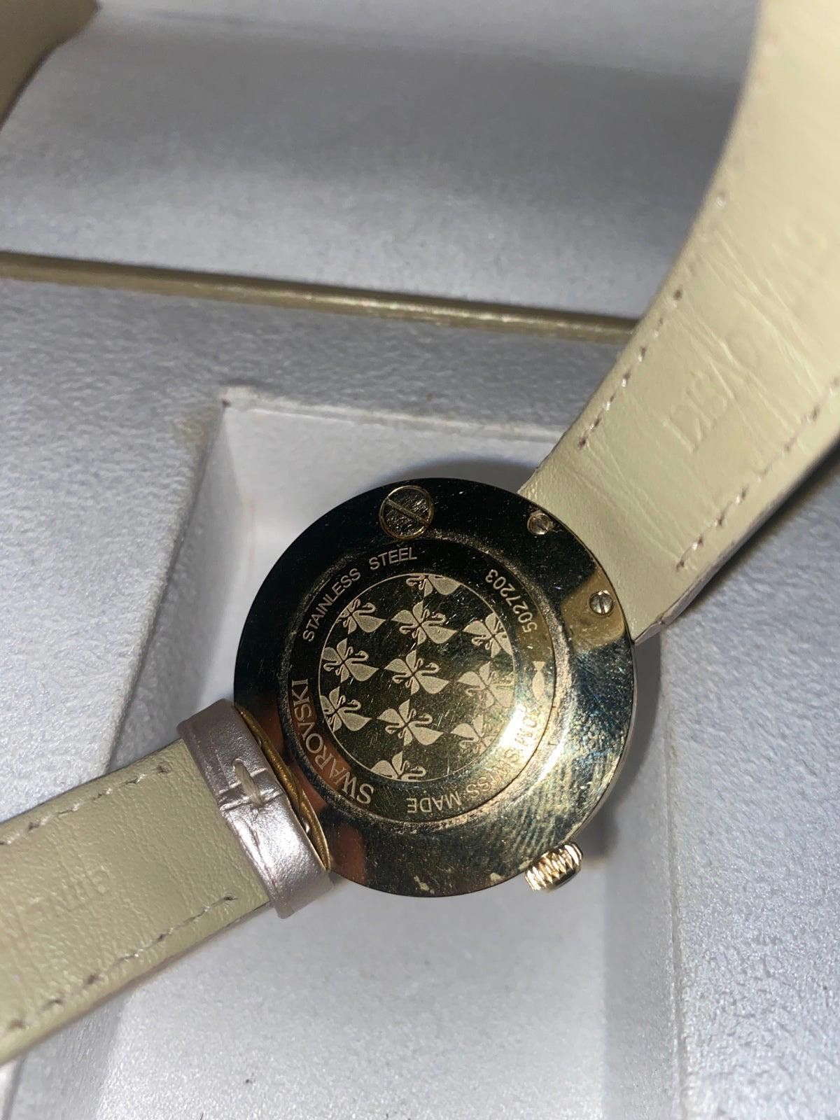 Swarovski Swarovski Mother of Pearl Lovely Crystals Watch Size ONE SIZE - 5 Thumbnail