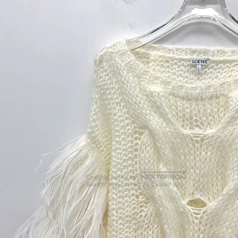 Loewe Loewe Off-white Mohair Round Neck Feather Sleeve Knit Swea Size S / US 4 / IT 40 - 3 Thumbnail