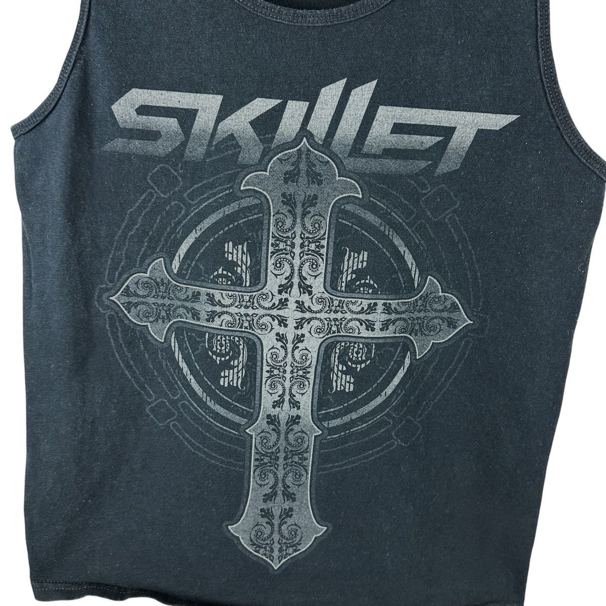 Band Tees Mens Y2K Skillet Rock Band Music Tank Top Shirt Size US S / EU 44-46 / 1 - 2 Thumbnail