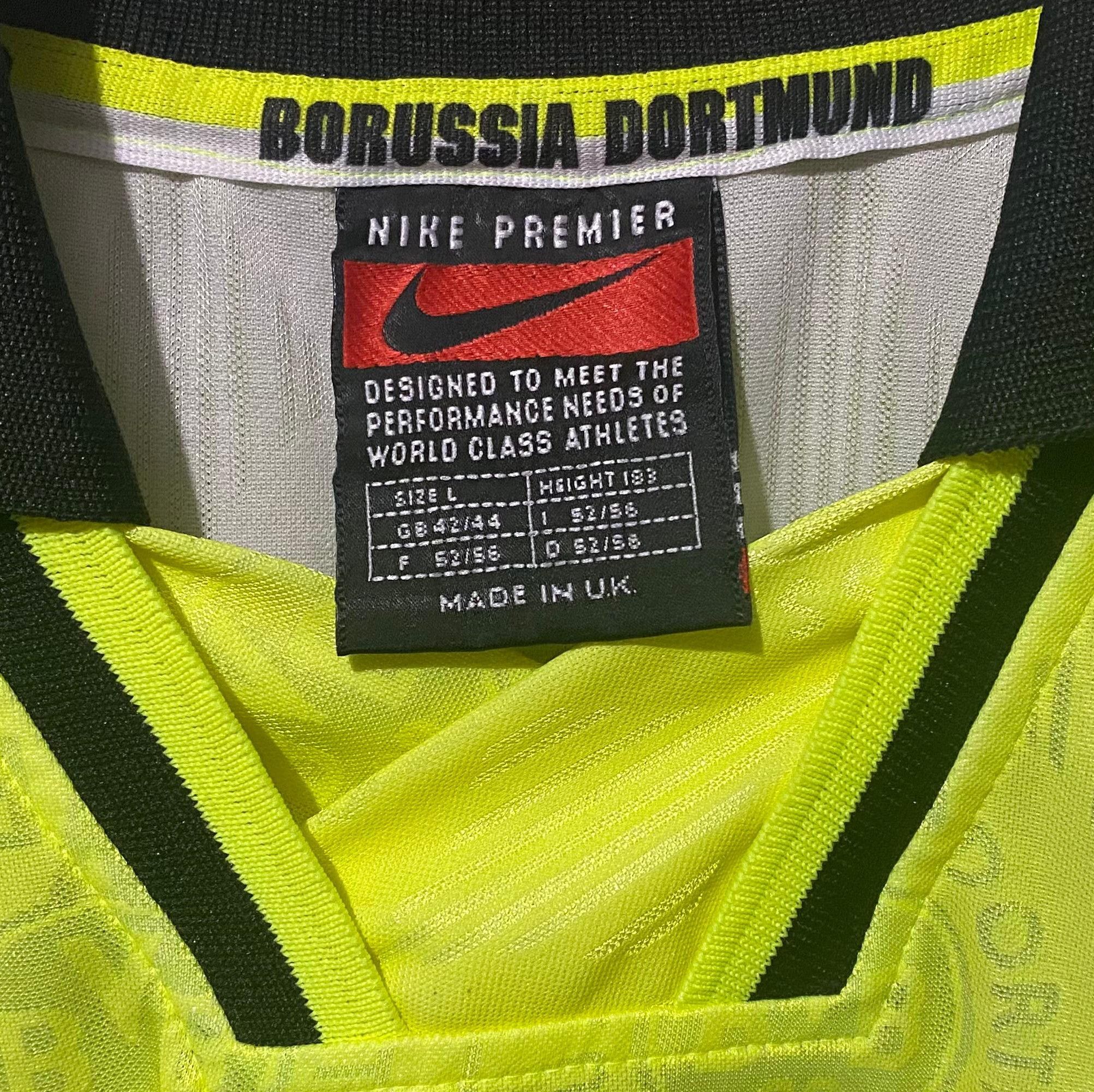 Nike Borussia Dortmund 1996-1997 Home Jersey Andreas Möller Size US L / EU 52-54 / 3 - 5 Thumbnail