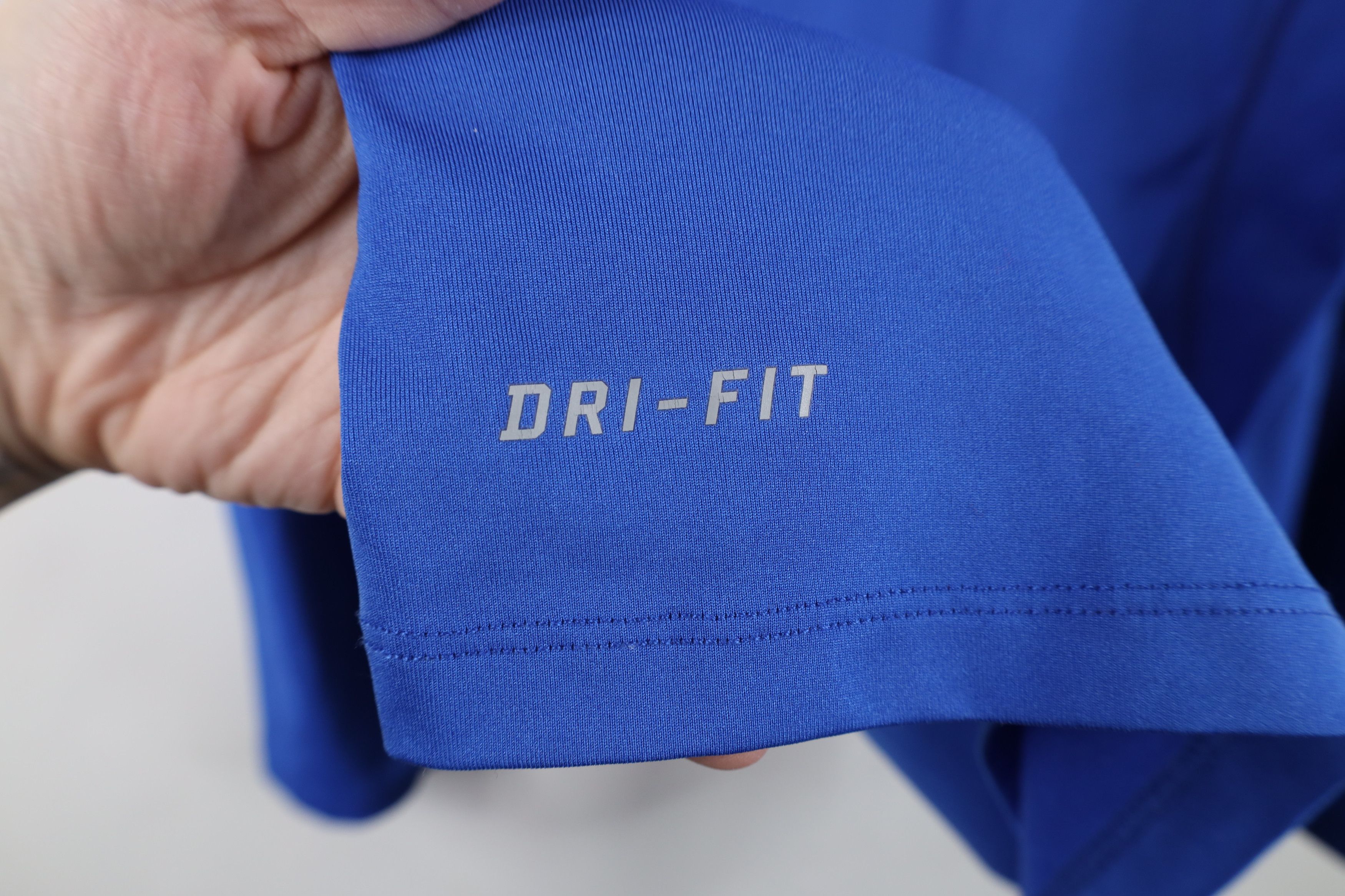 Nike Nike Pro Combat Fitted Training Long Sleeve T-Shirt Blue Size US L / EU 52-54 / 3 - 7 Thumbnail