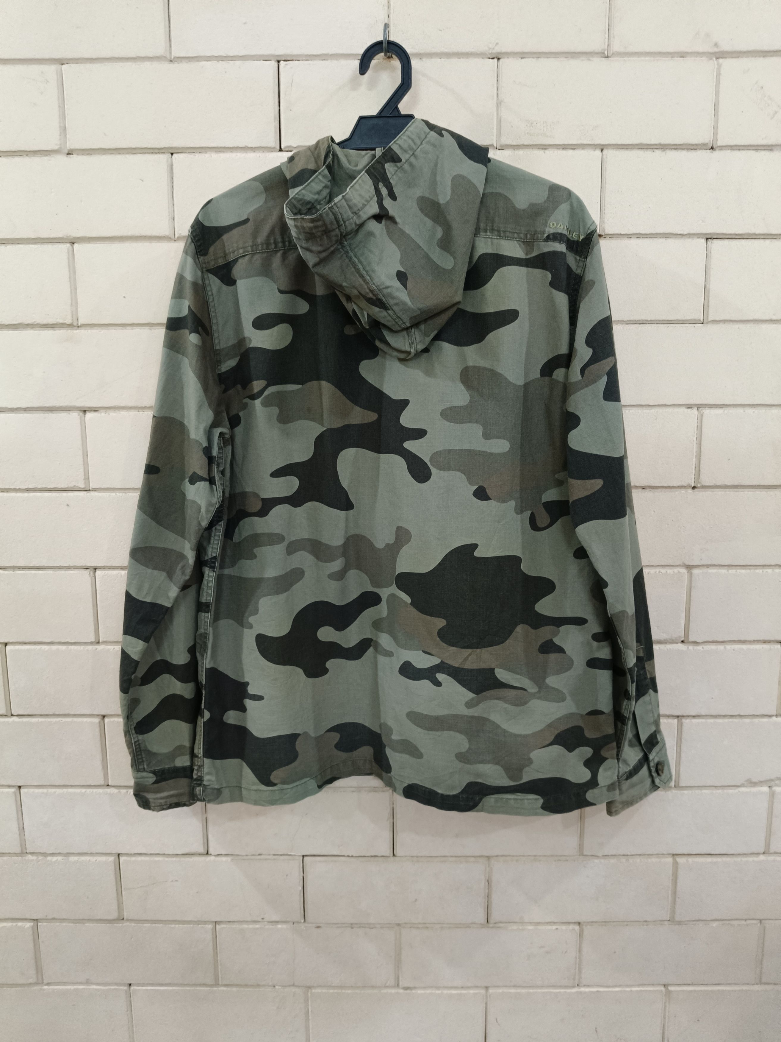 Oakley Oakley Camo Jacket Size US L / EU 52-54 / 3 - 4 Thumbnail