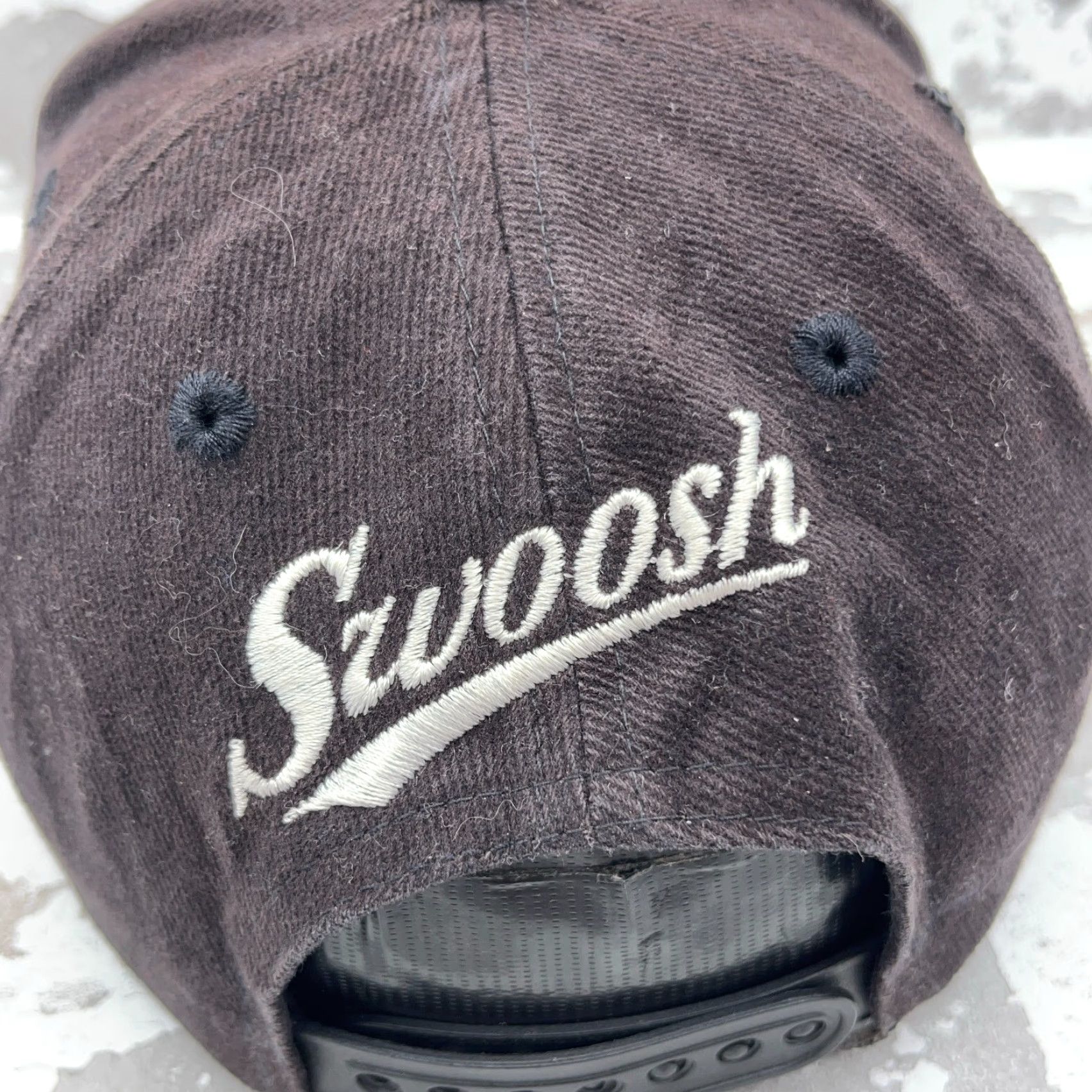Nike VINTAGE Nike Hat Cap Snap Back Black Center Swoosh Script 80s 90s Worn Sun Faded Size ONE SIZE - 6 Thumbnail