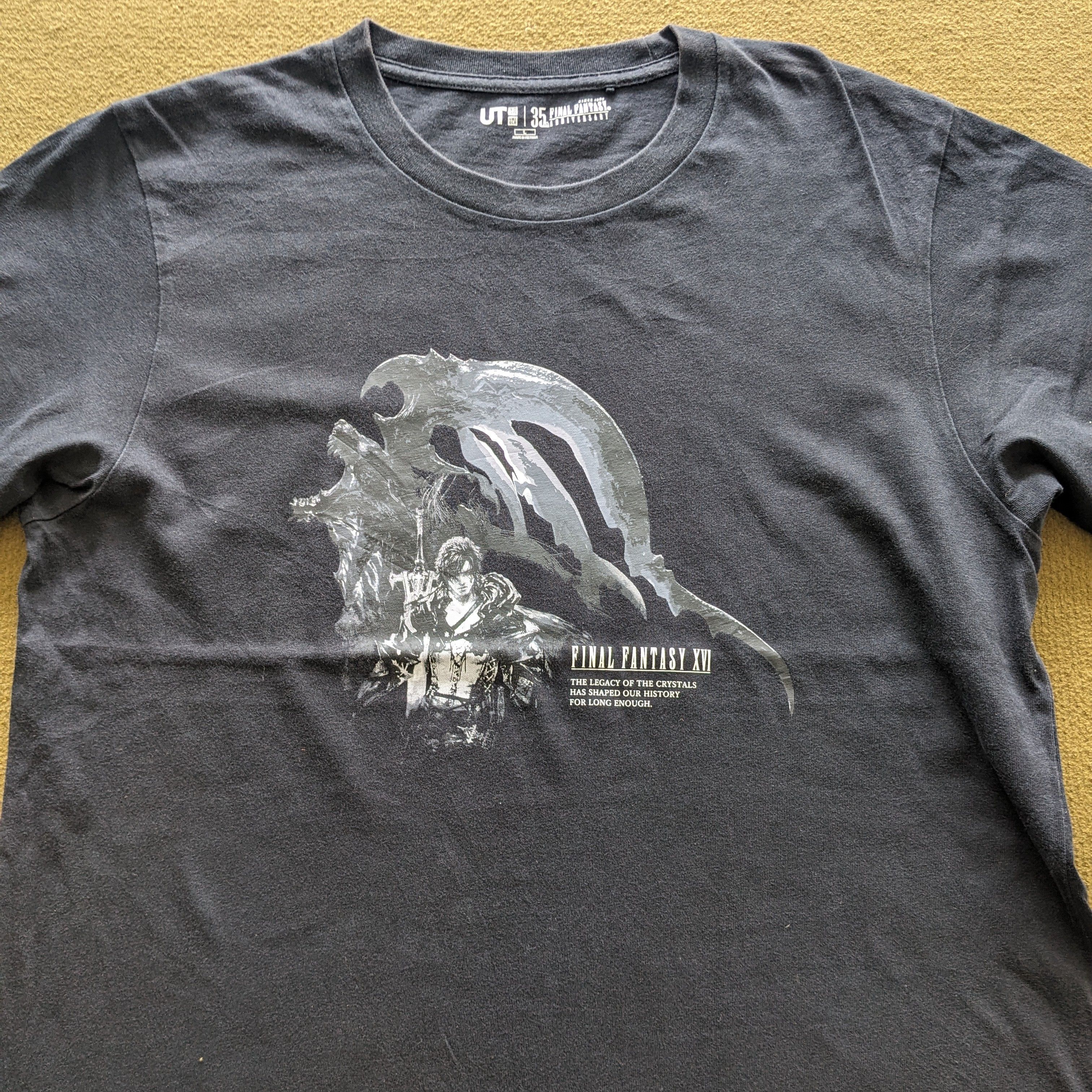Uniqlo Vintage Final Fantasy XVII Anniversary Game T-shirt Size US L / EU 52-54 / 3 - 2 Thumbnail