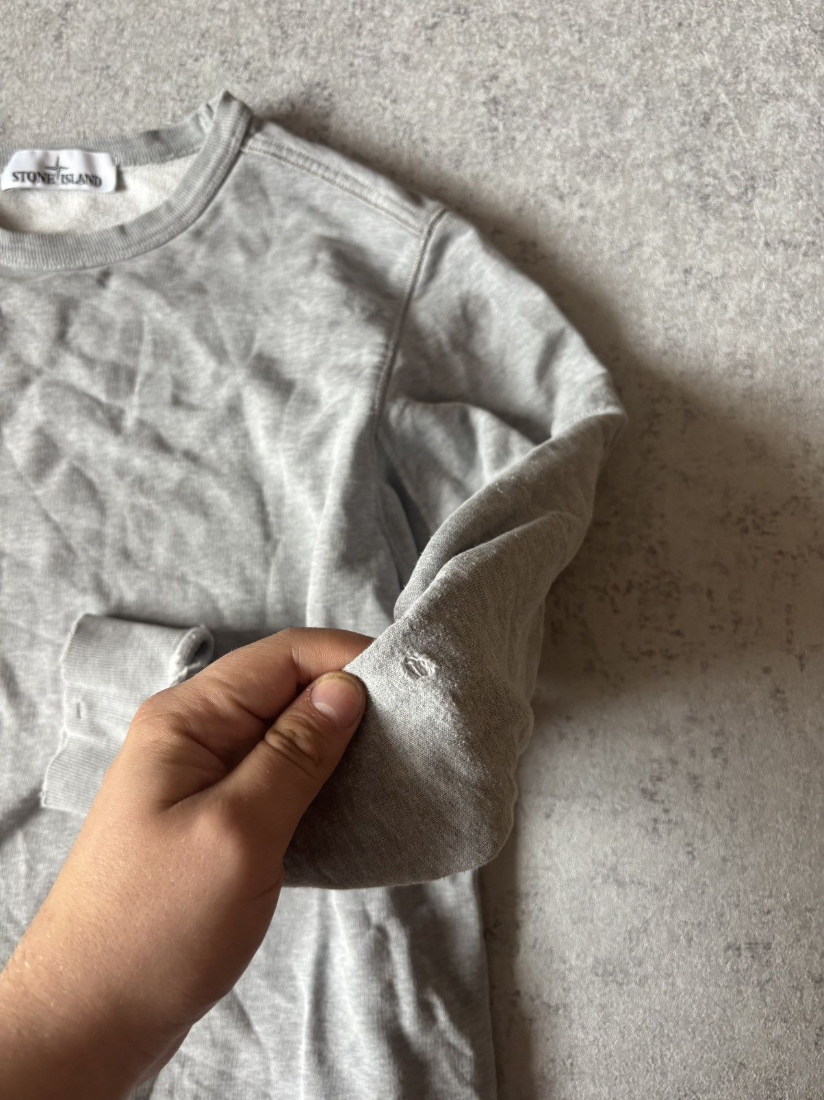 Stone Island × Vintage STONE ISLAND DISTRESSED CREWNECK Size US M / EU 48-50 / 2 - 5 Thumbnail