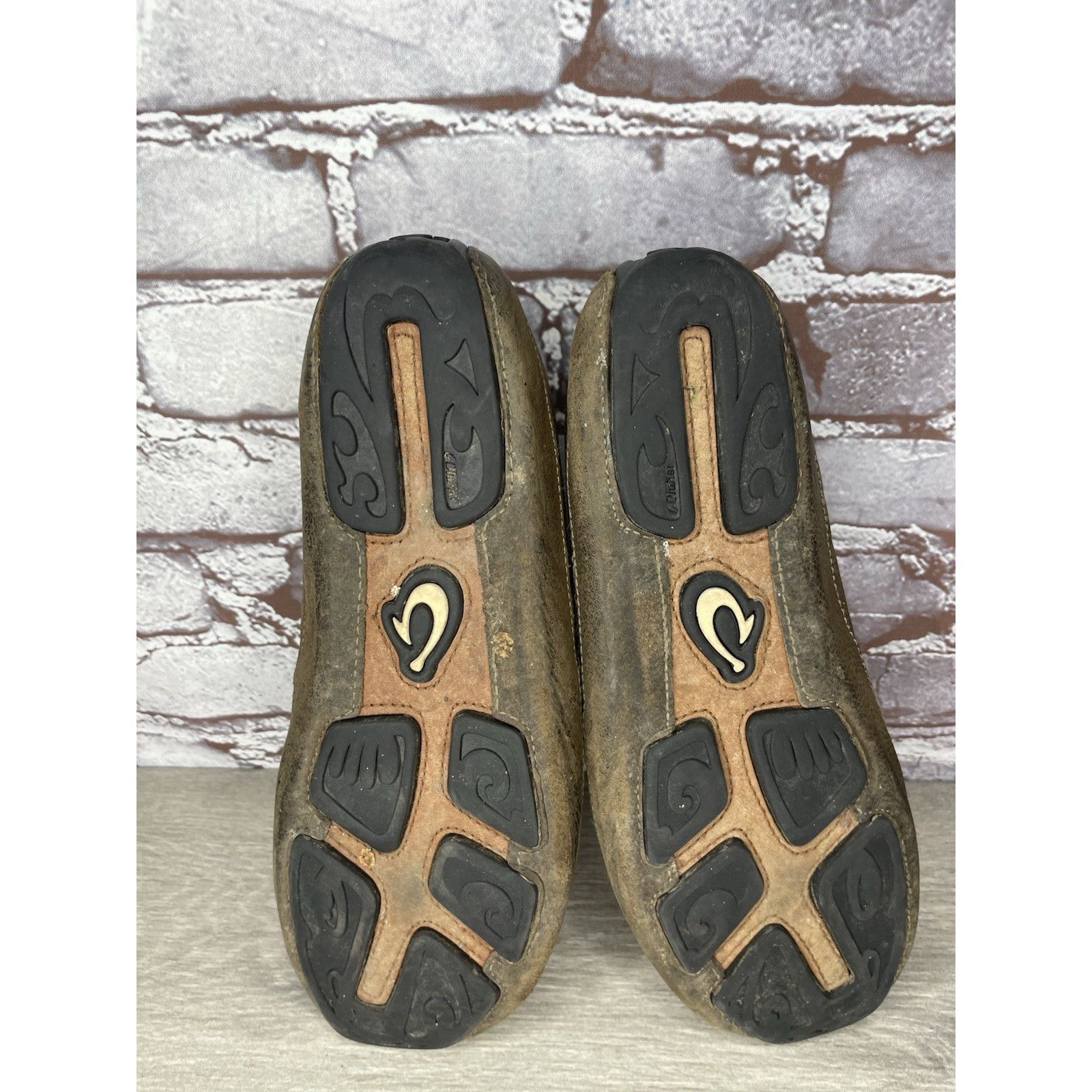 Olukai Olukai Akepa Moc Brown Leather Boat Slip On Moccasin Loafer Size US 9 / EU 42 - 9 Thumbnail