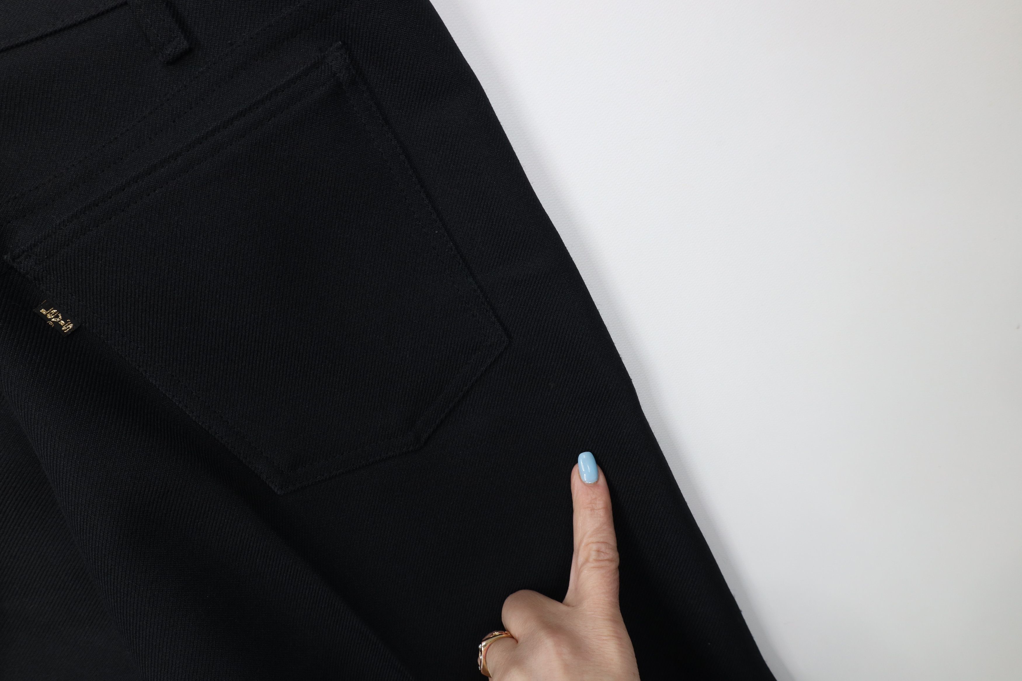 Levi's Vintage 80s Levis Flared Wide Leg Chino Pants Black USA Size US 36 / EU 52 - 13 Thumbnail