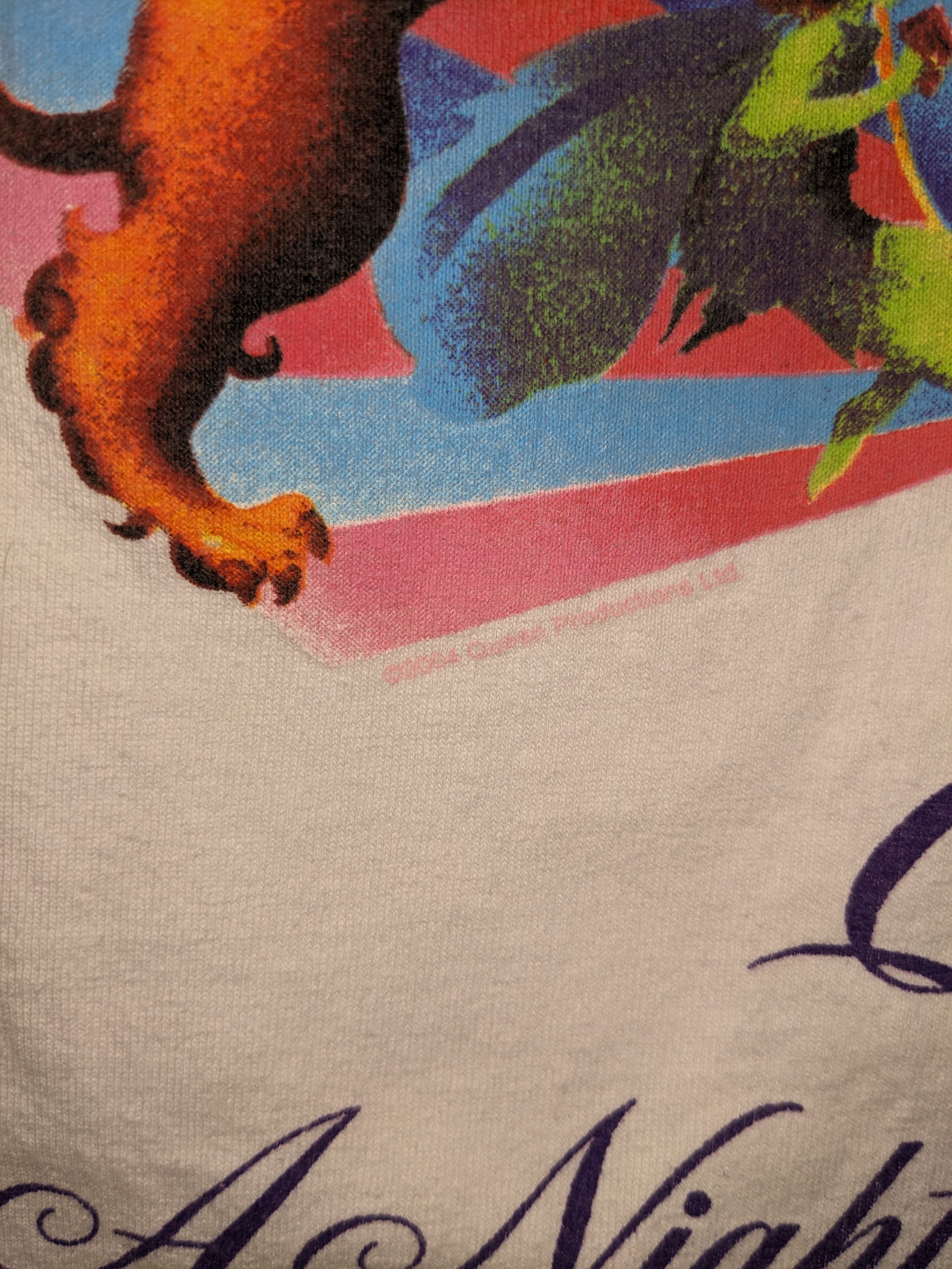 Vintage Vintage 2004 Queen a Night at the Opera Band Music T-Shirt Size US M / EU 48-50 / 2 - 5 Thumbnail