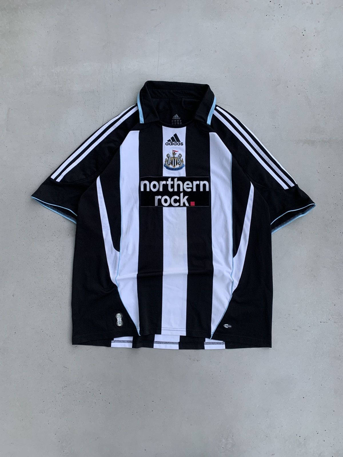 Adidas Adidas New Custle Jersey Vintage Avantgarde Football Tee Y2k Size US L / EU 52-54 / 3 - 1 Thumbnail