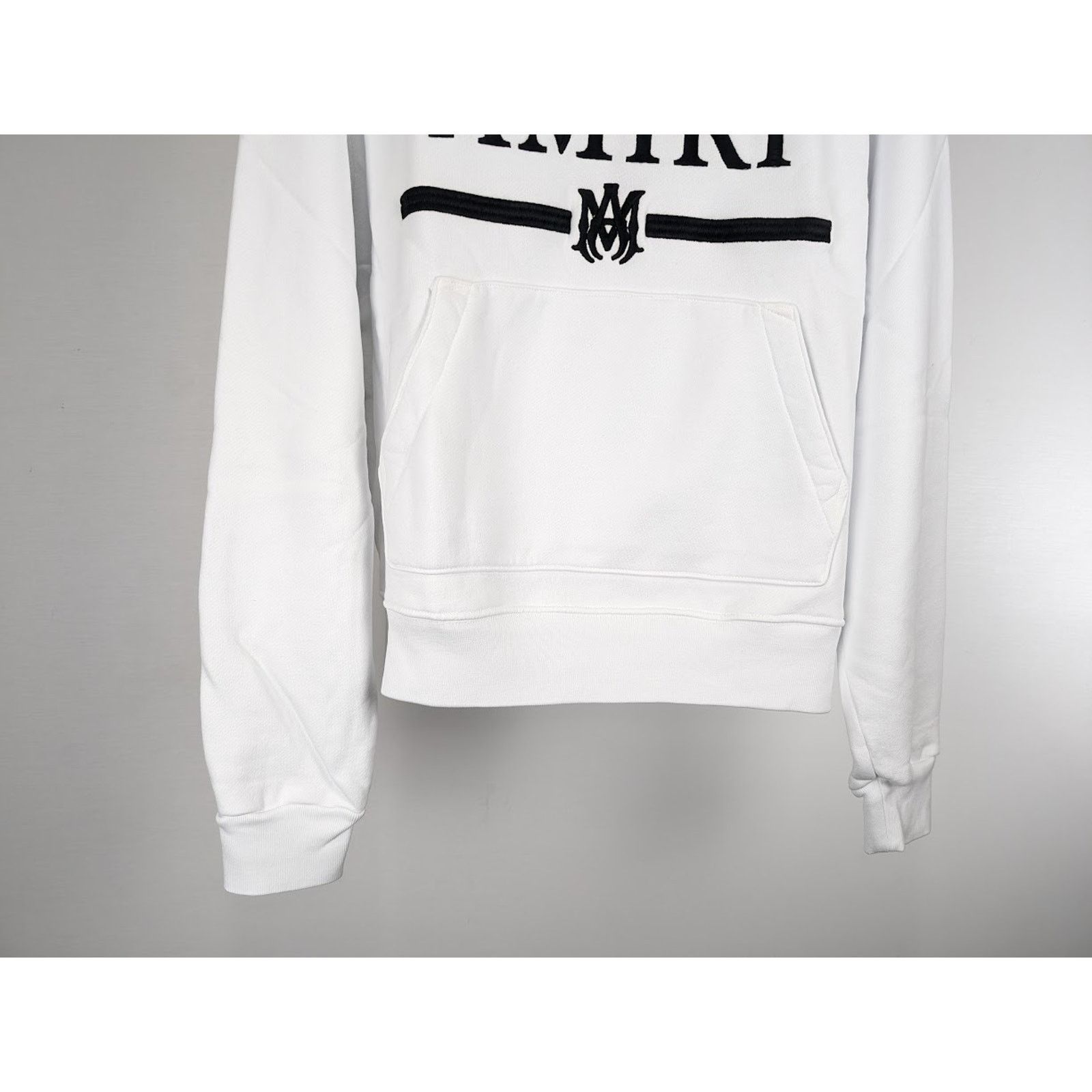 Amiri o1rshd1 MA Bar Embroidery Hoodie in White Size US XXL / EU 58 / 5 - 6 Thumbnail