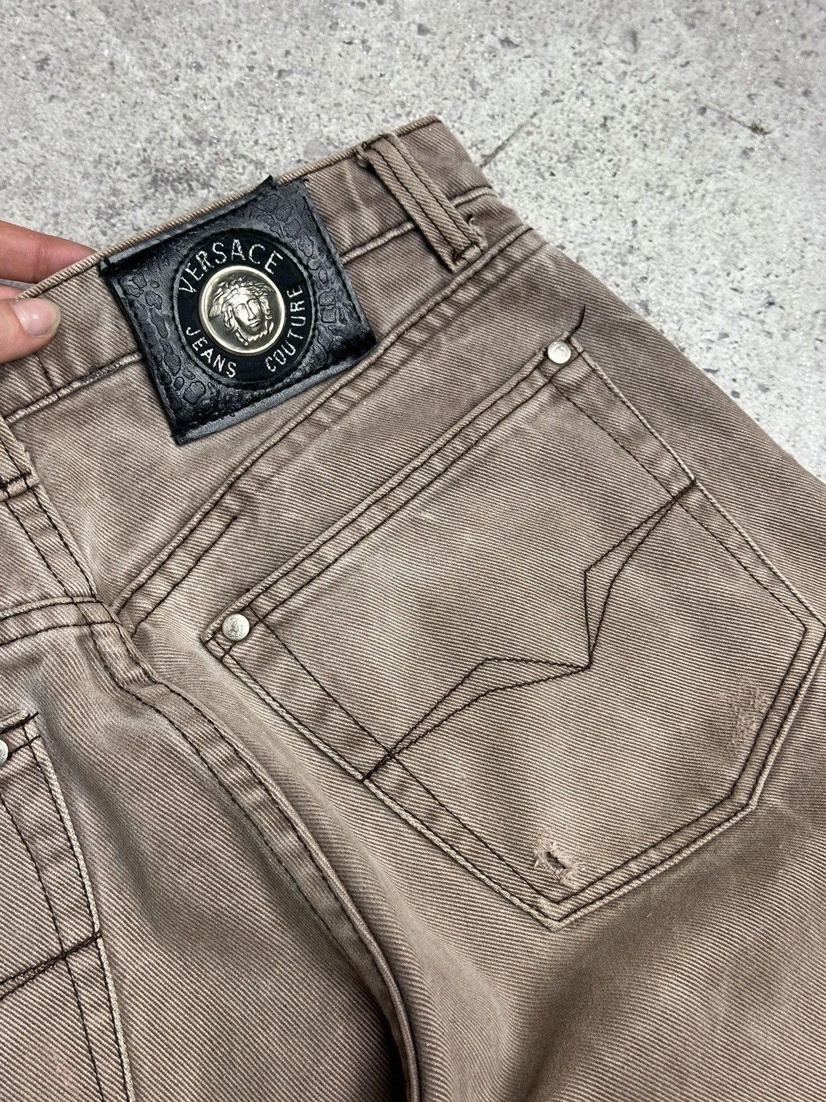 Versace Medusa Versace Original Fit Brown Jeans Style Vintage Pants Size US 31 - 17 Thumbnail