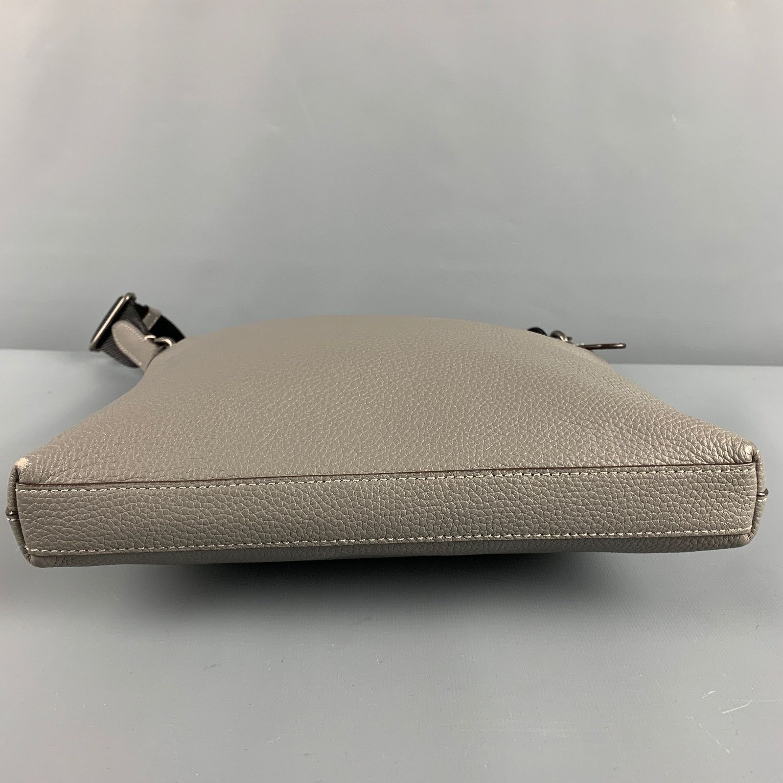 Coach COACH Grey Black Pebble Grain Leather Cross Body Bag Size ONE SIZE - 7 Thumbnail