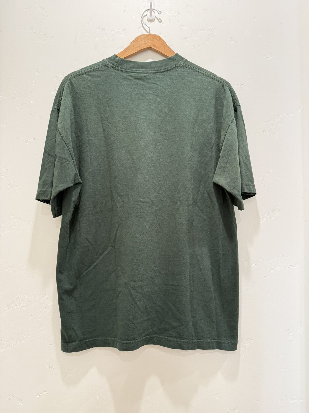 The GV Gallery Rasberry Bape Green Tee Size US M / EU 48-50 / 2 - 2 Thumbnail
